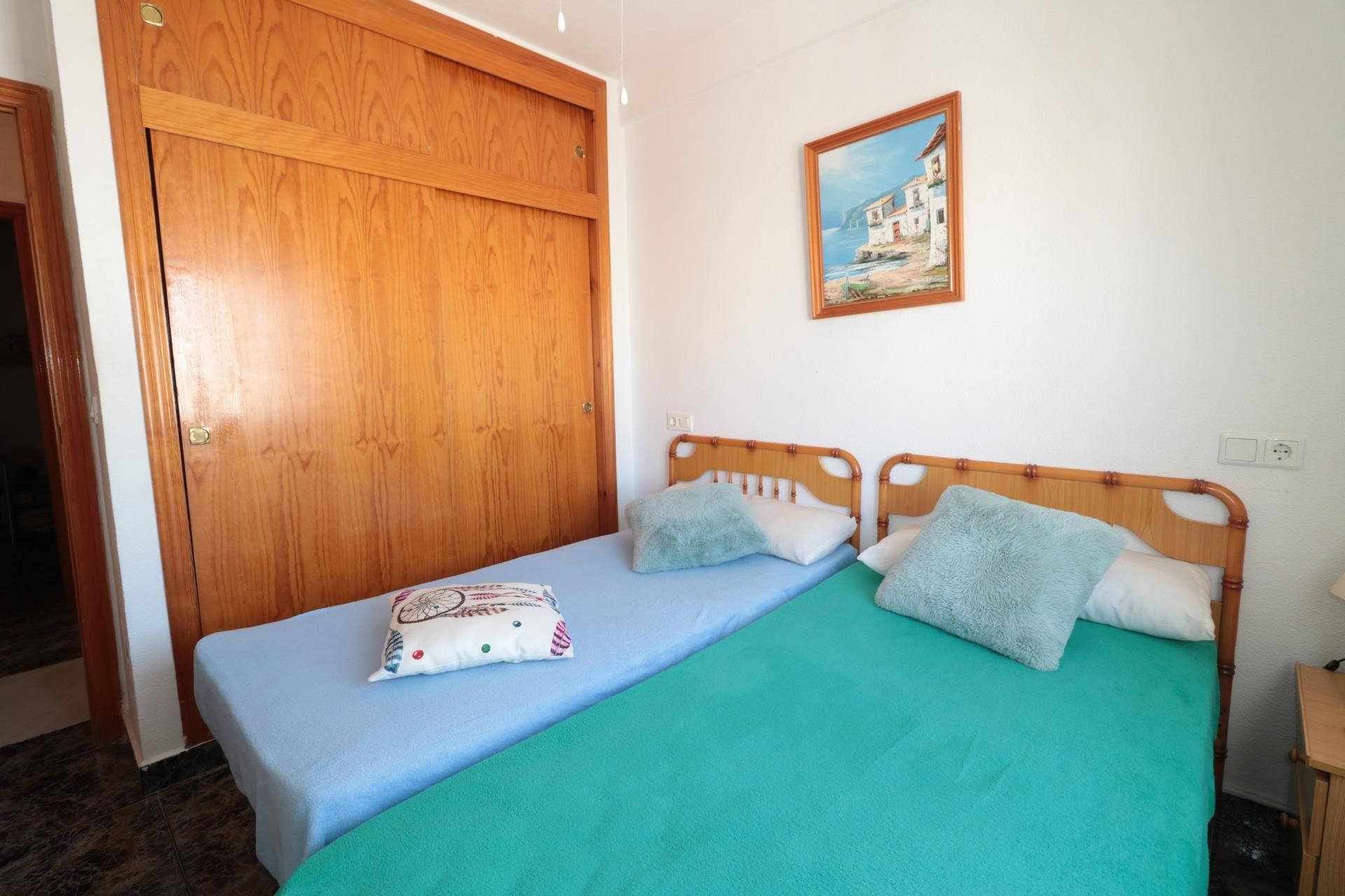 Herverkoop - Herenhuis -
Torrevieja - Torretas