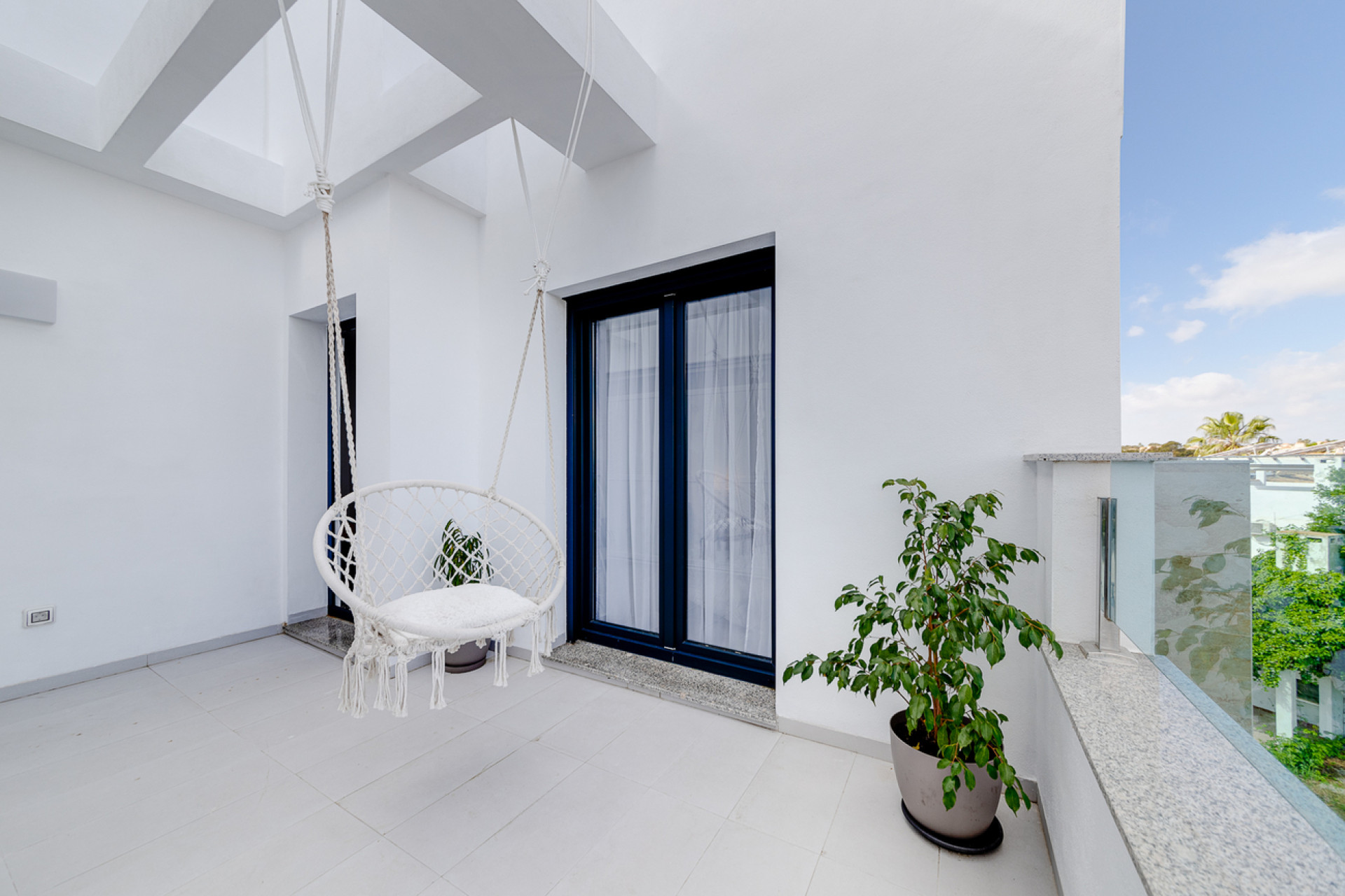 Herverkoop - Herenhuis -
Villamartín - Costa Blanca