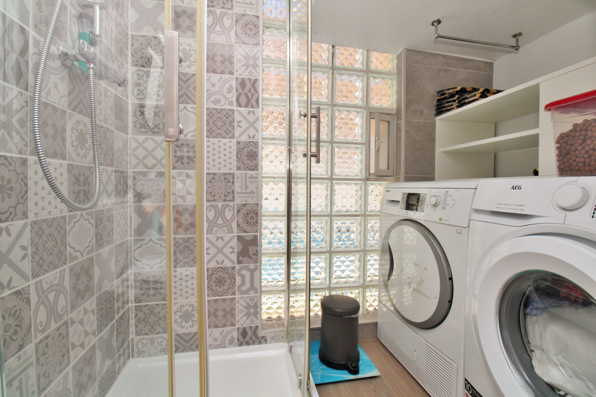 Herverkoop - Herenhuis -
Villamartín