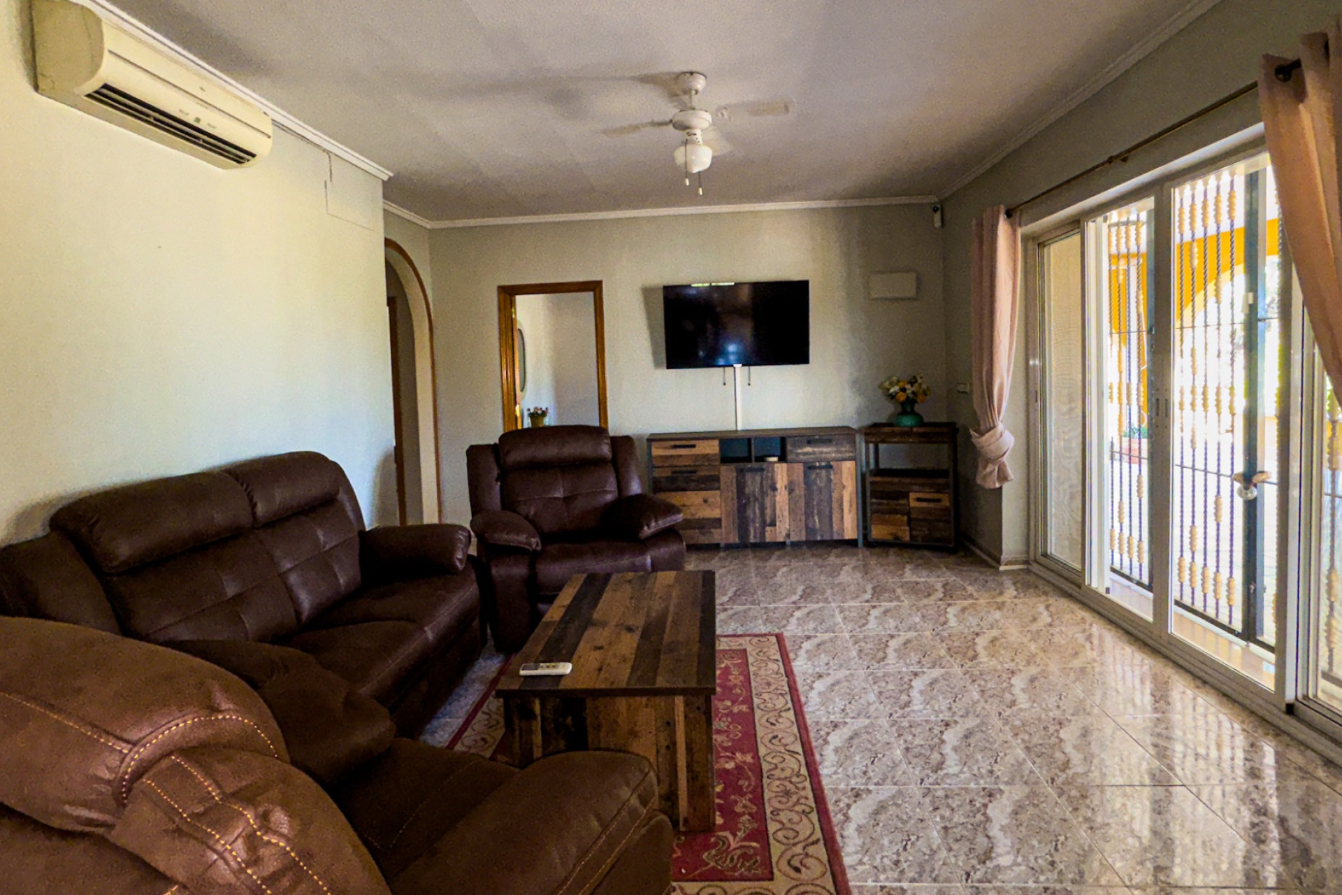 Herverkoop - Hippische installaties -
Orihuela Costa - Orihuela