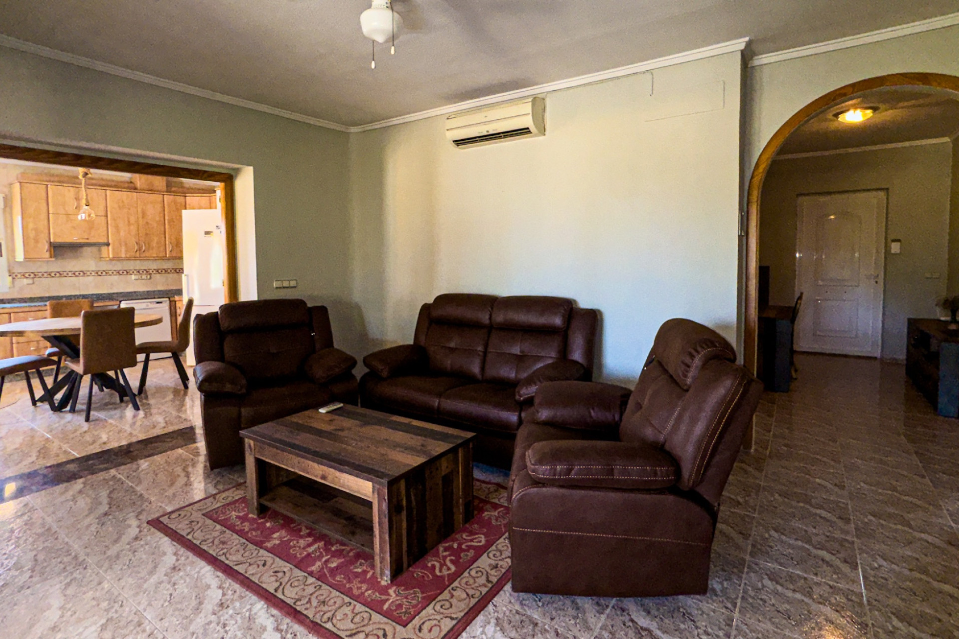 Herverkoop - Hippische installaties -
Orihuela Costa - Orihuela