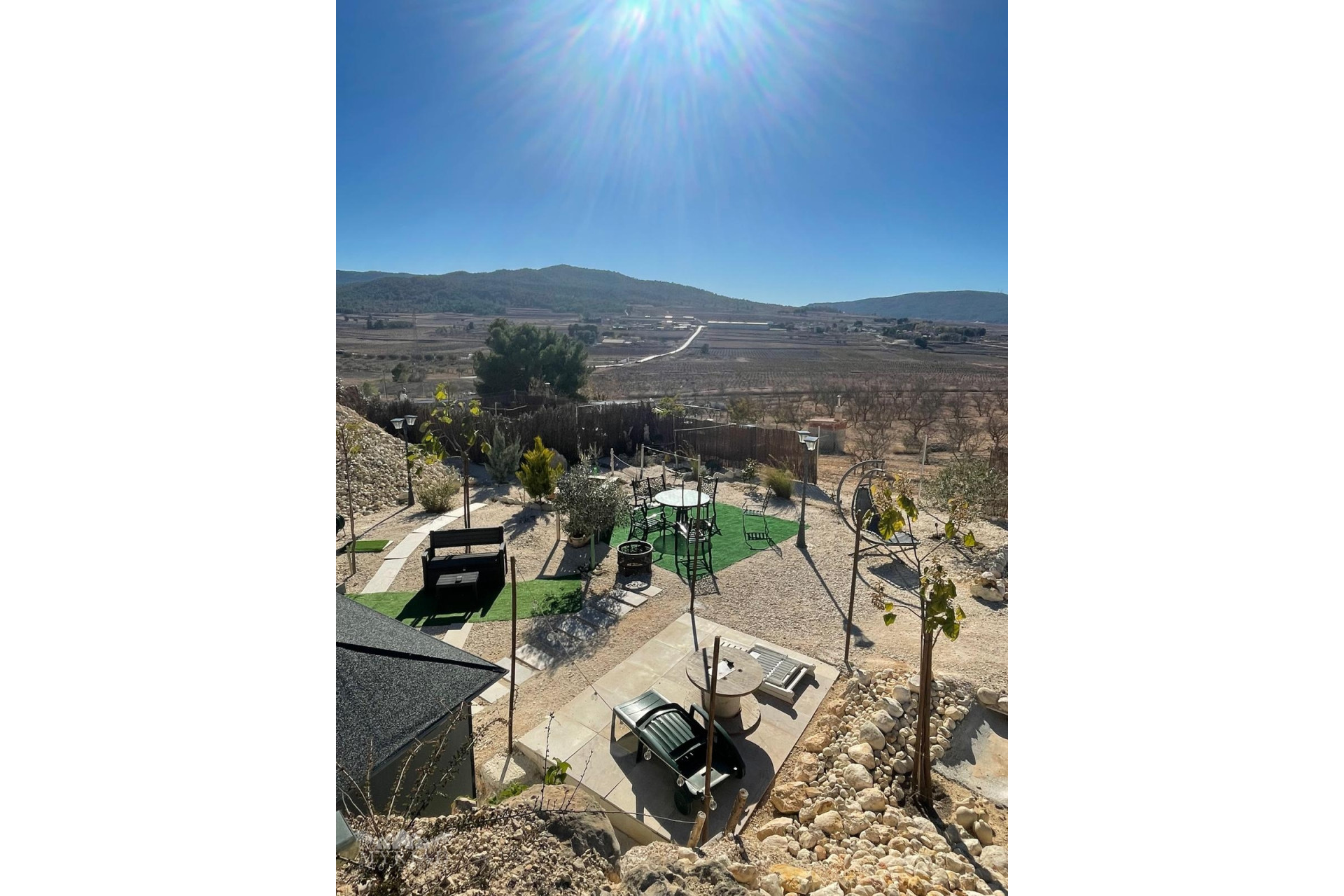 Herverkoop - Land -
Culebr&oacute;n - Culebr&oacute;n Alicante