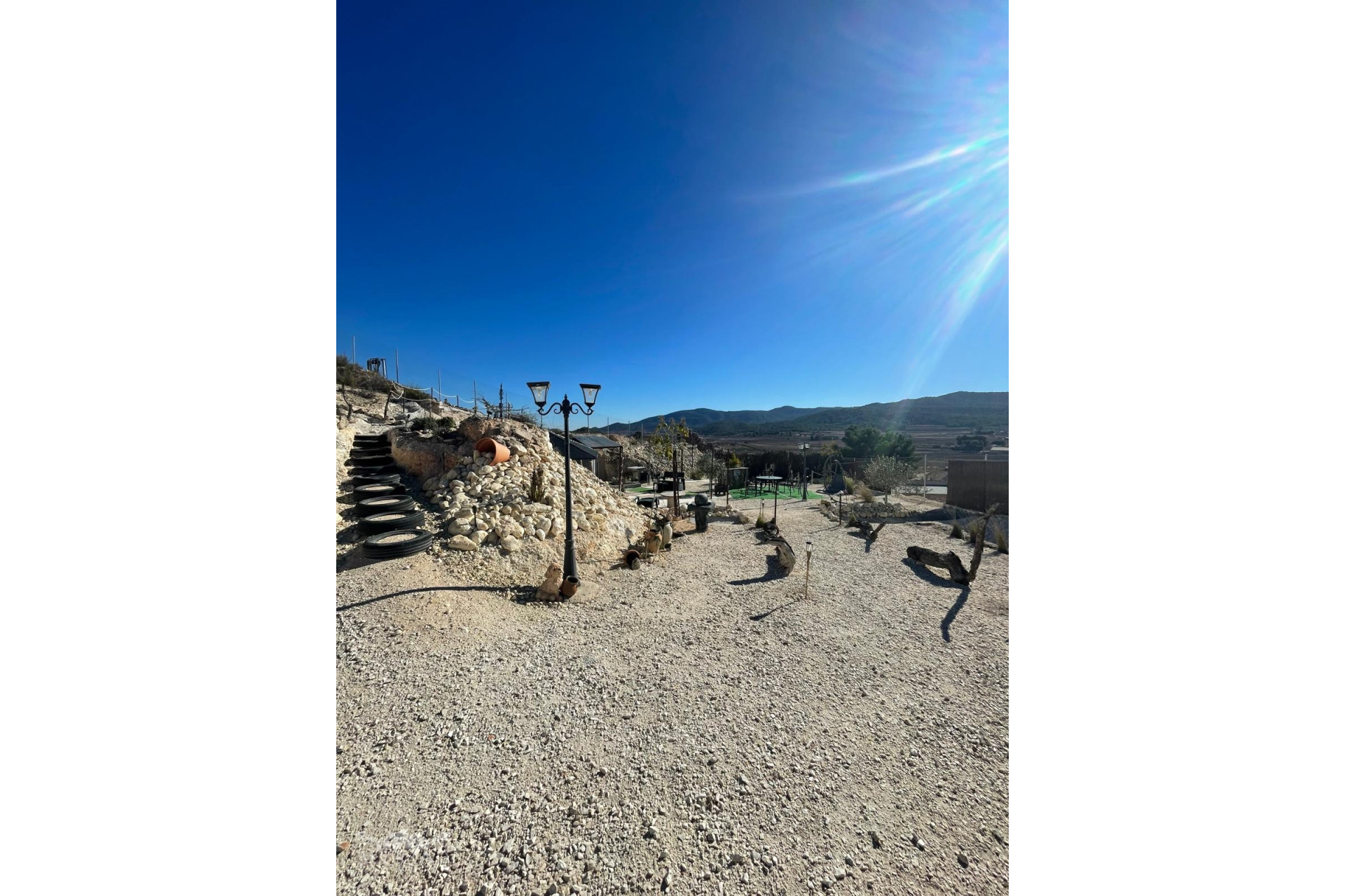 Herverkoop - Land -
Culebr&oacute;n - Culebr&oacute;n Alicante