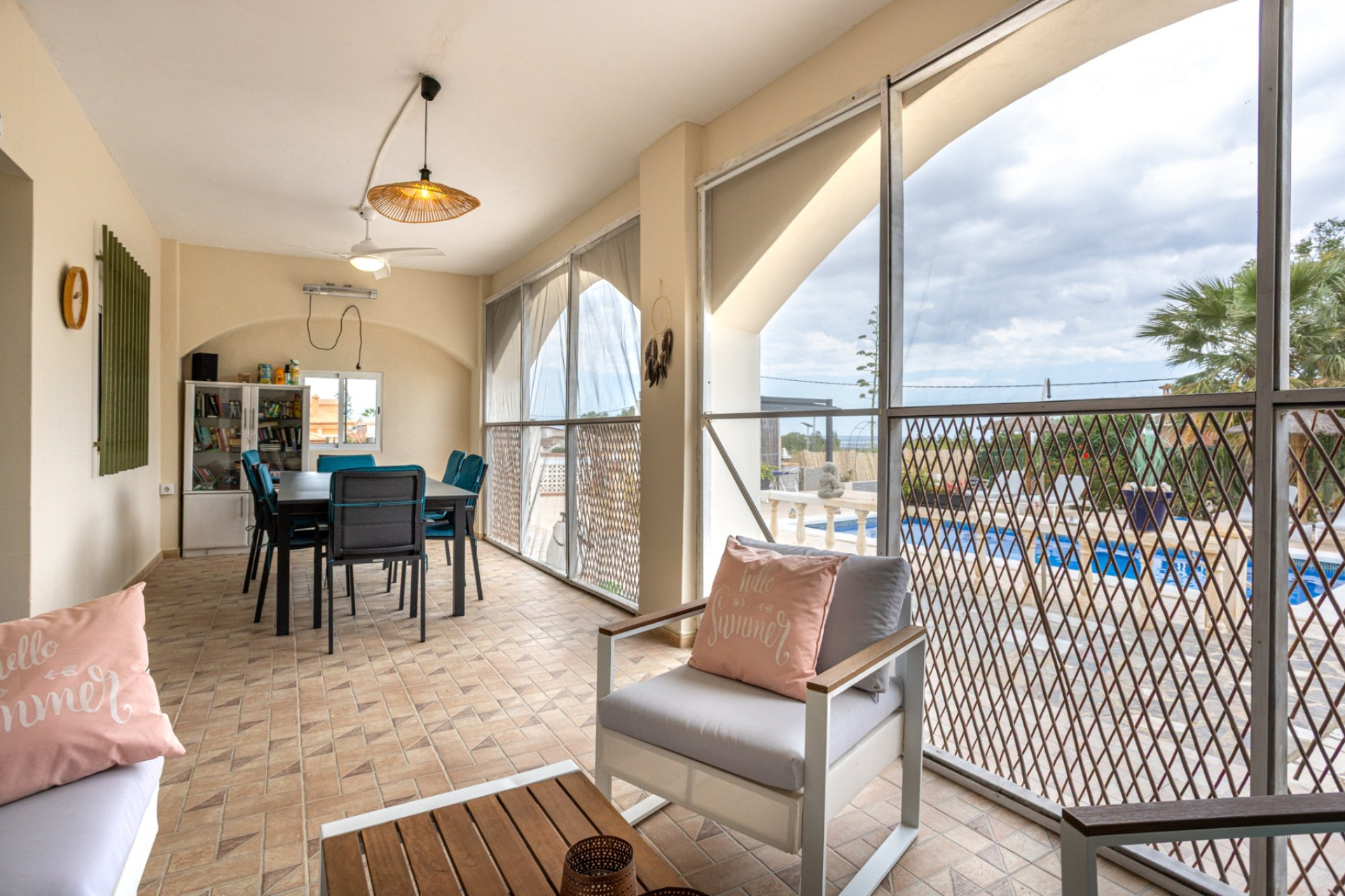 Herverkoop - Landhuis -
Albatera