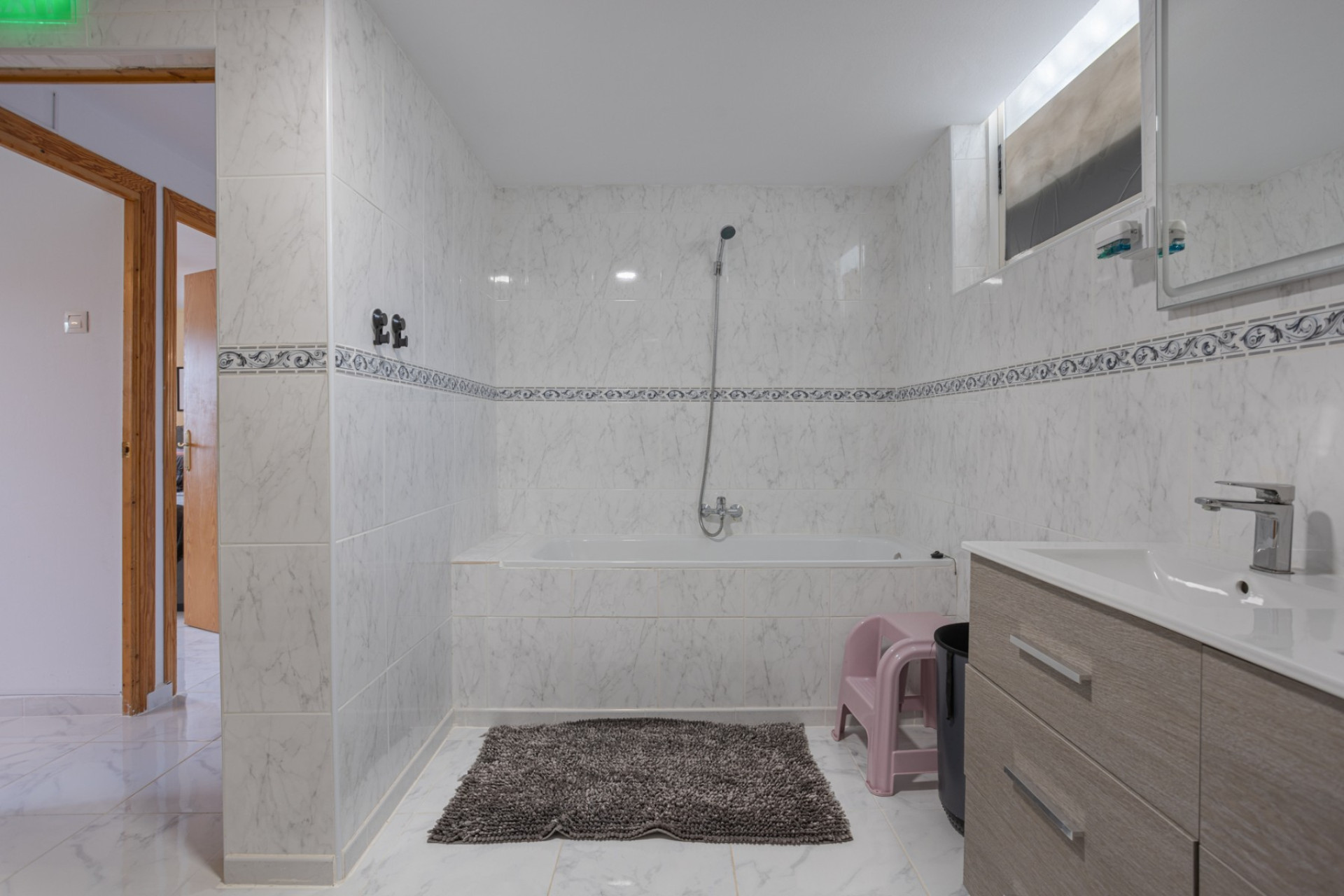 Herverkoop - Landhuis -
Albatera