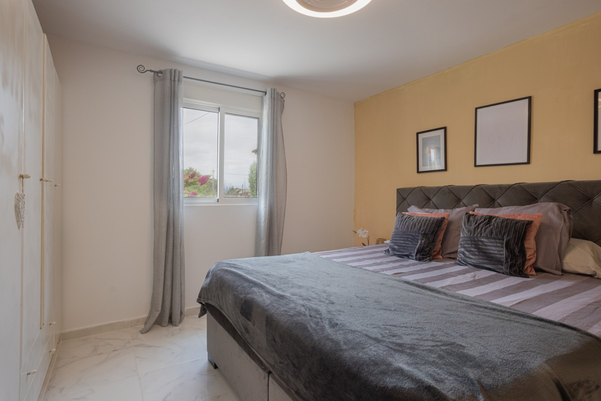 Herverkoop - Landhuis -
Albatera