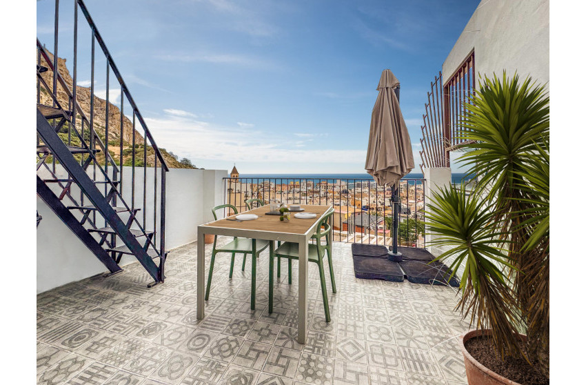 Herverkoop - Landhuis -
Alicante - Costa Blanca