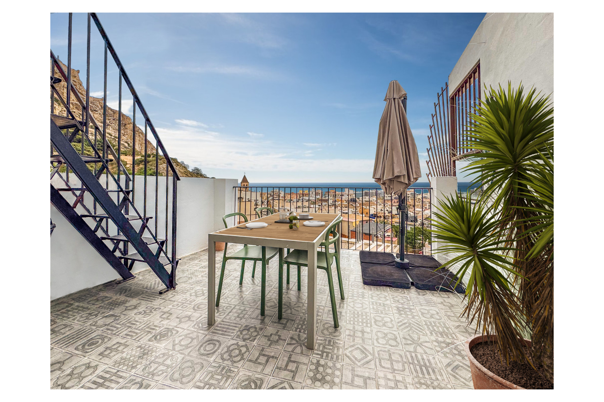 Herverkoop - Landhuis -
Alicante - Costa Blanca