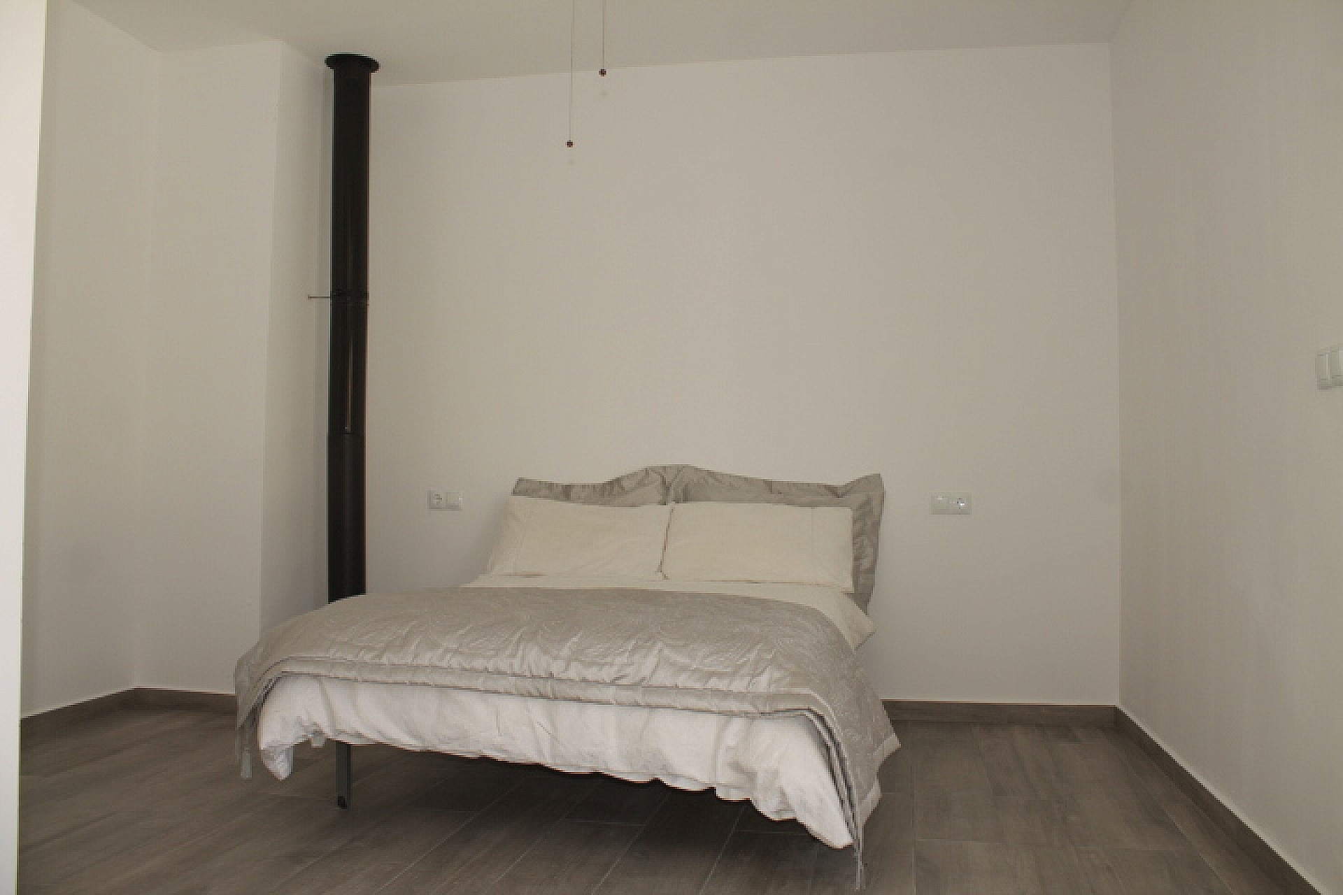 Herverkoop - Landhuis -
BARBARROJA - Barbarroja