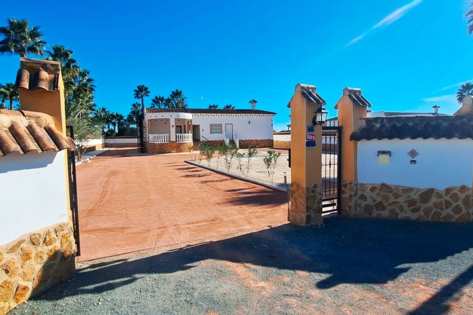 Herverkoop - Landhuis -
Catral - Catral - Country