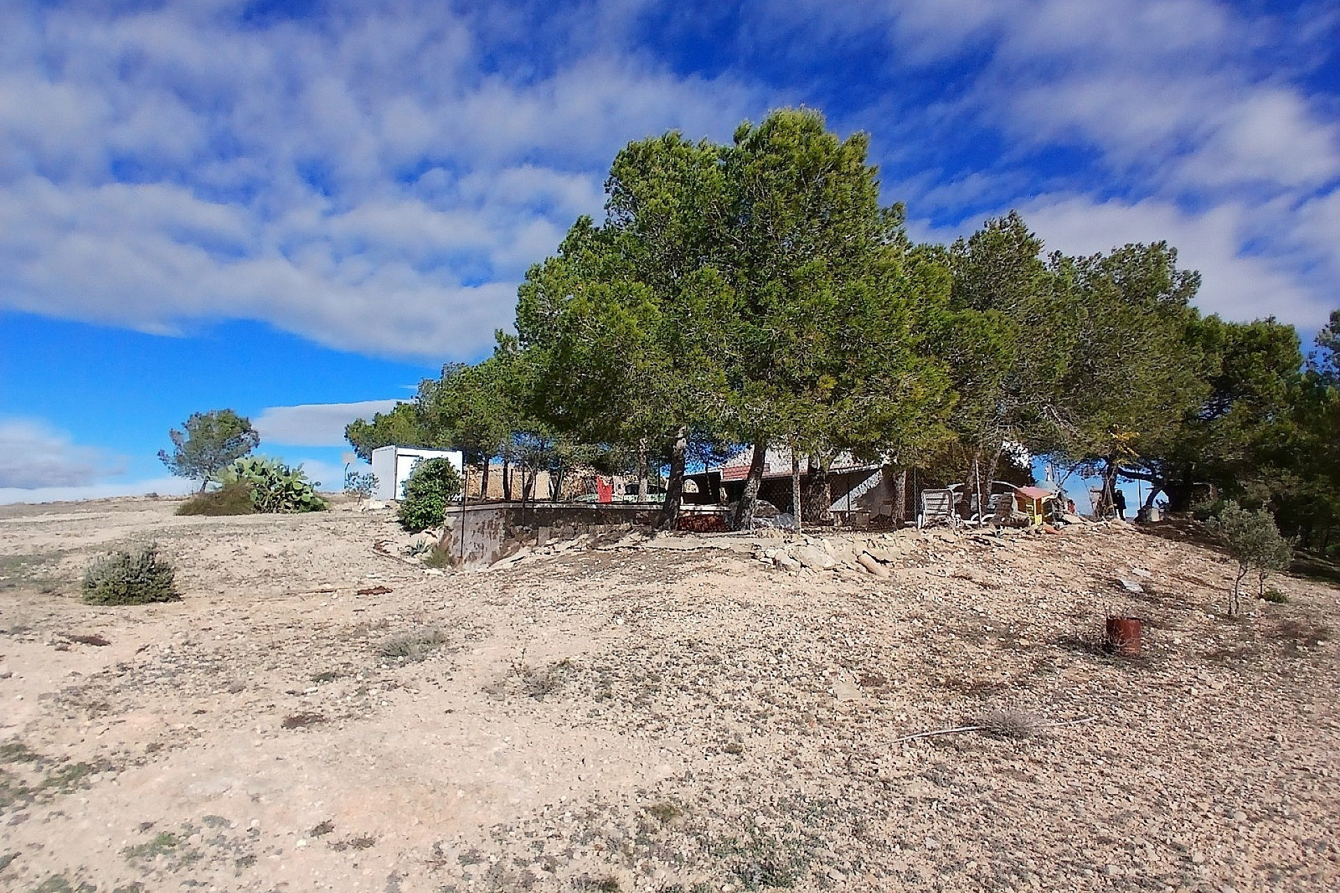 Herverkoop - Landhuis -
Caudete