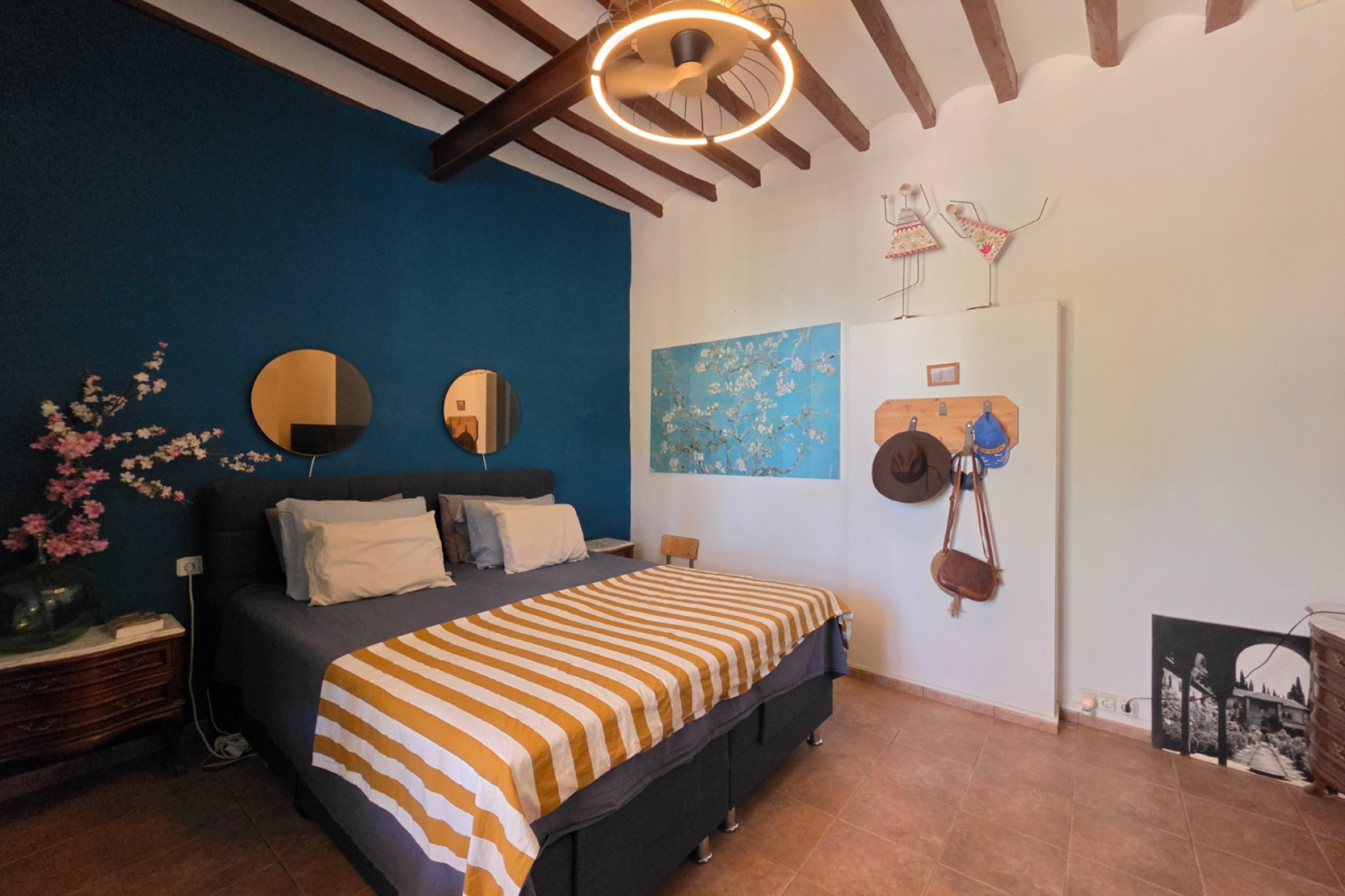 Herverkoop - Landhuis -
Elche - Costa Blanca