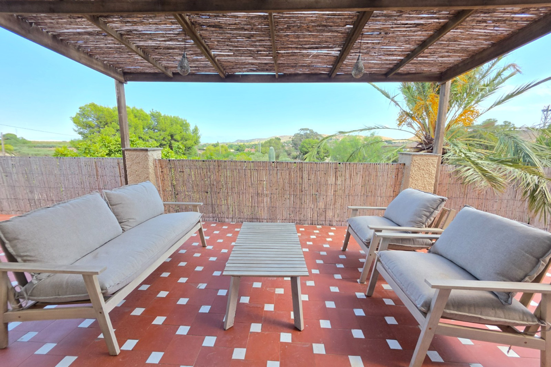 Herverkoop - Landhuis -
Elche - Costa Blanca