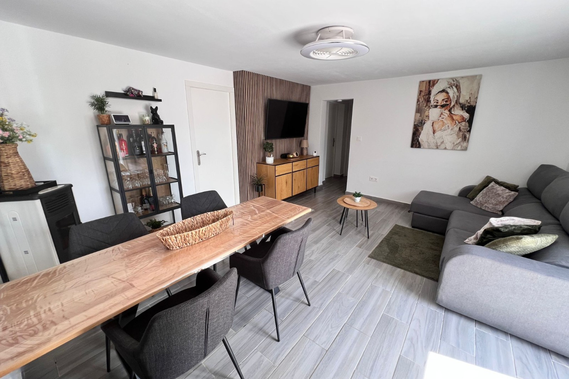 Herverkoop - Landhuis -
Elche - La Marina