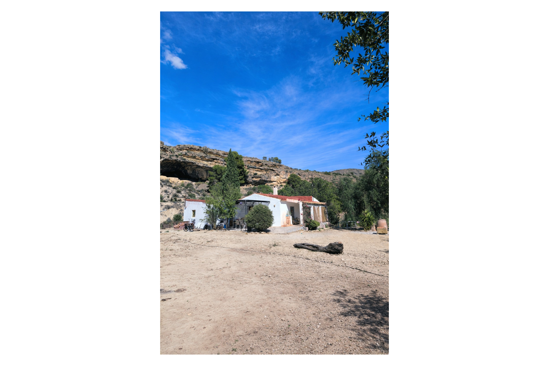 Herverkoop - Landhuis -
Fortuna