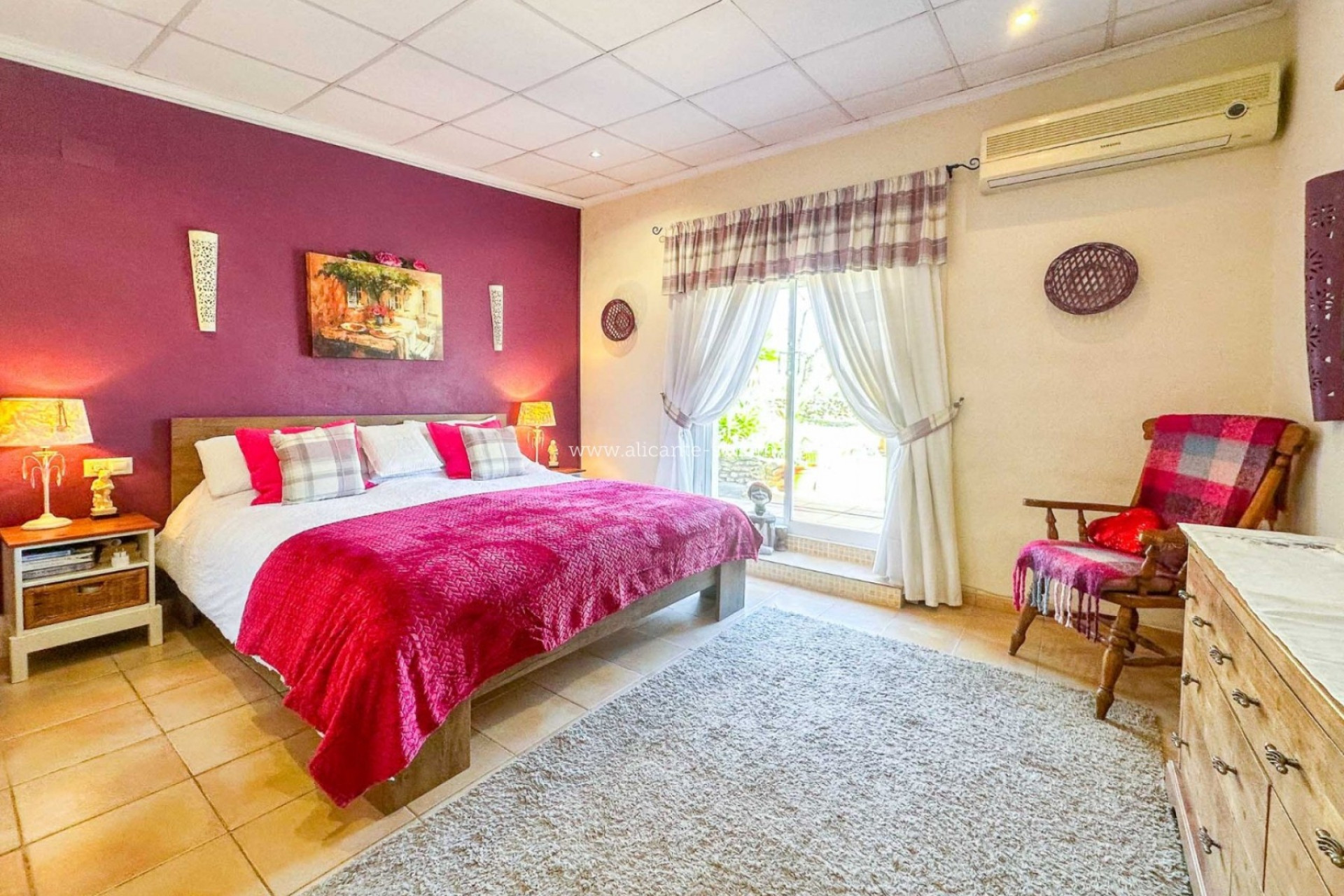 Herverkoop - Landhuis -
Hondón de las Nieves - HONDON DE LAS NIEVES