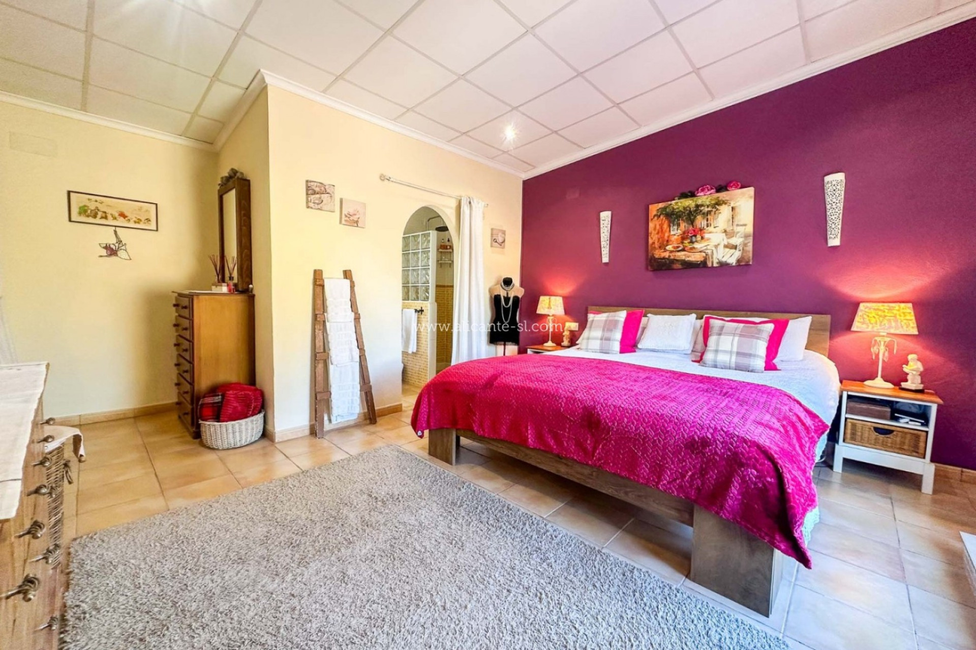 Herverkoop - Landhuis -
Hondón de las Nieves - HONDON DE LAS NIEVES