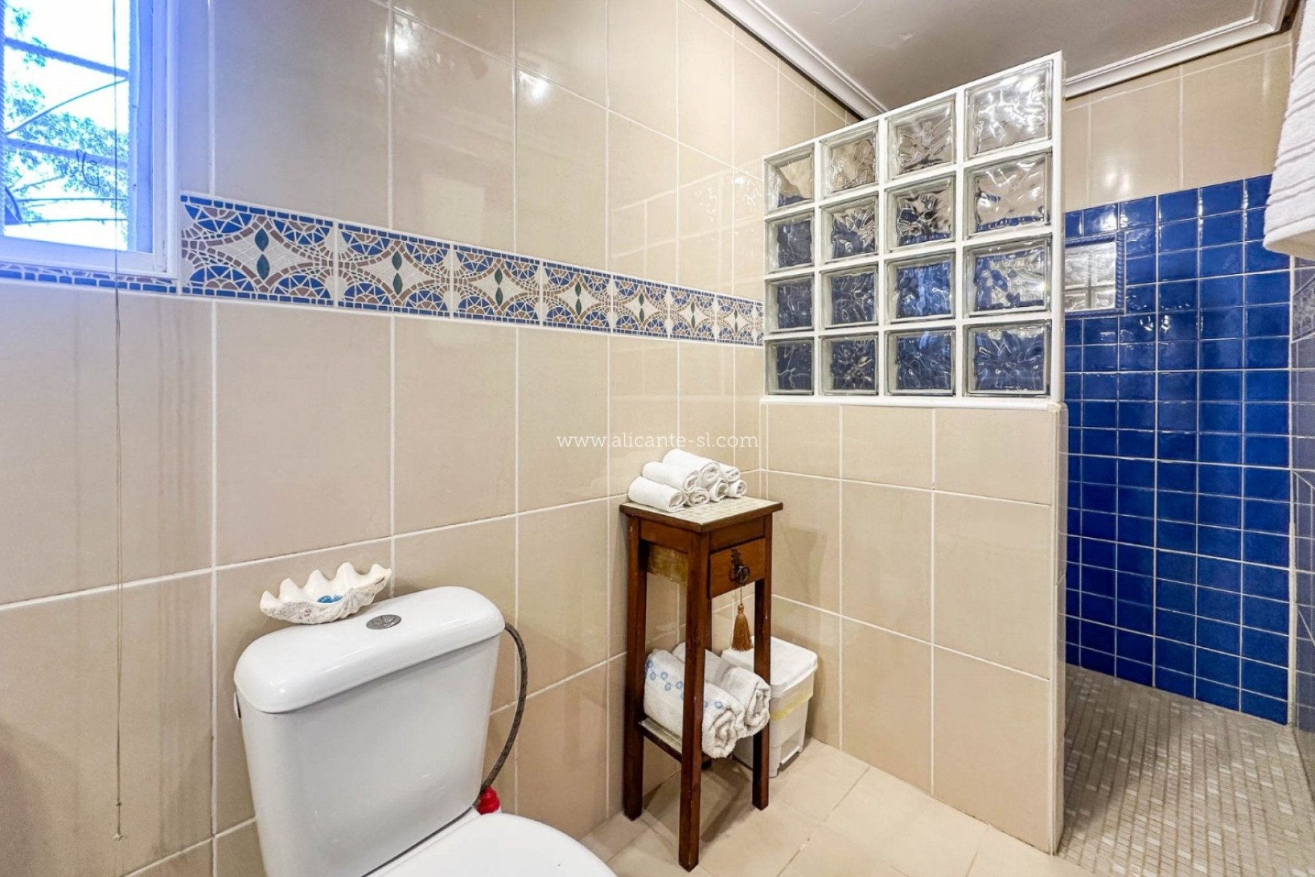 Herverkoop - Landhuis -
Hondón de las Nieves - HONDON DE LAS NIEVES