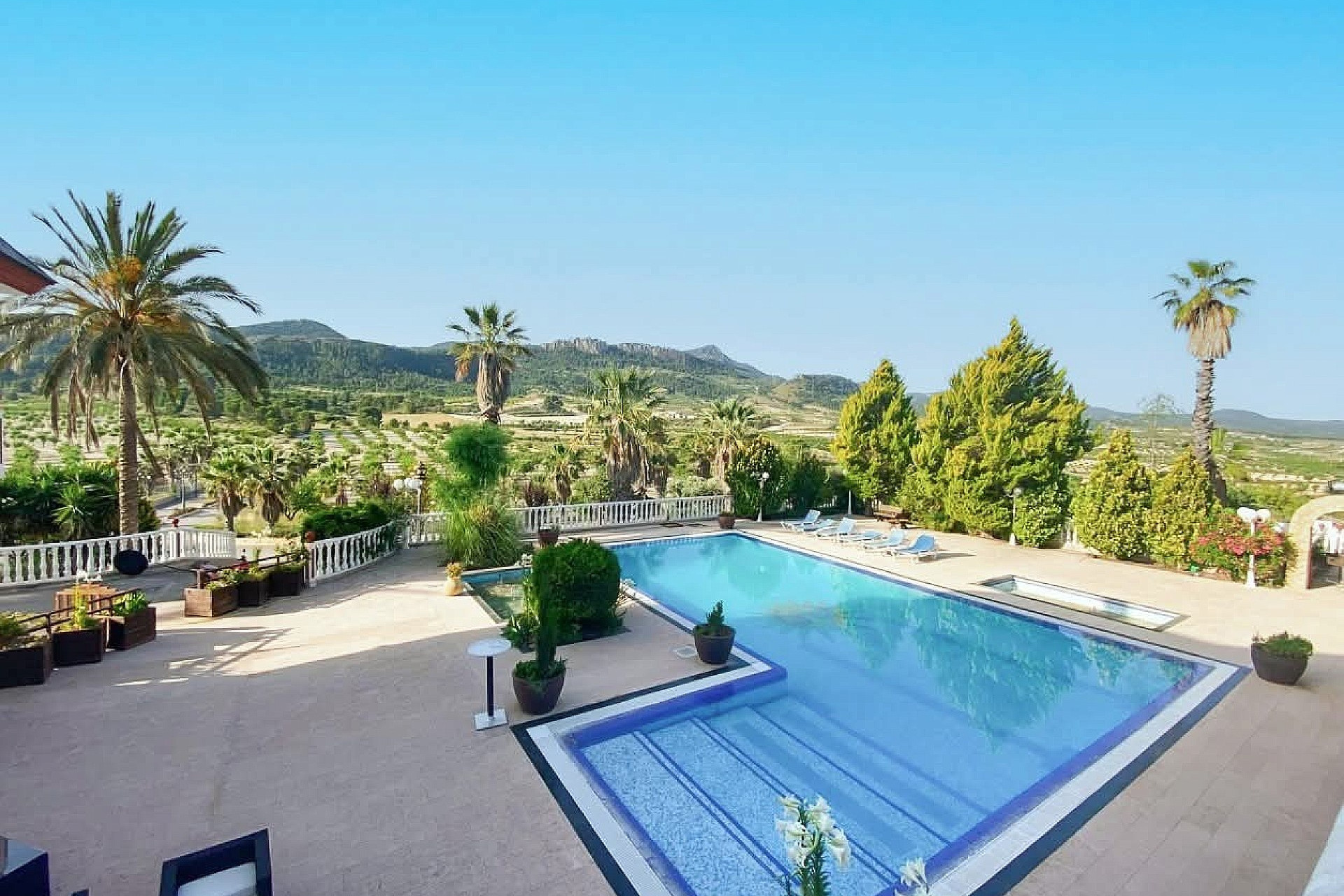 Herverkoop - Landhuis -
Jumilla