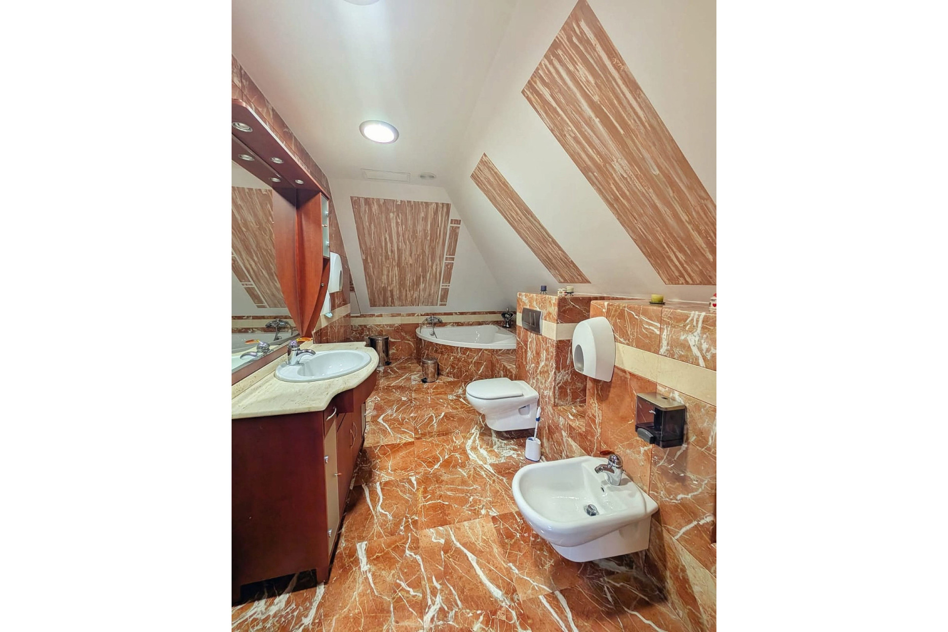 Herverkoop - Landhuis -
Jumilla