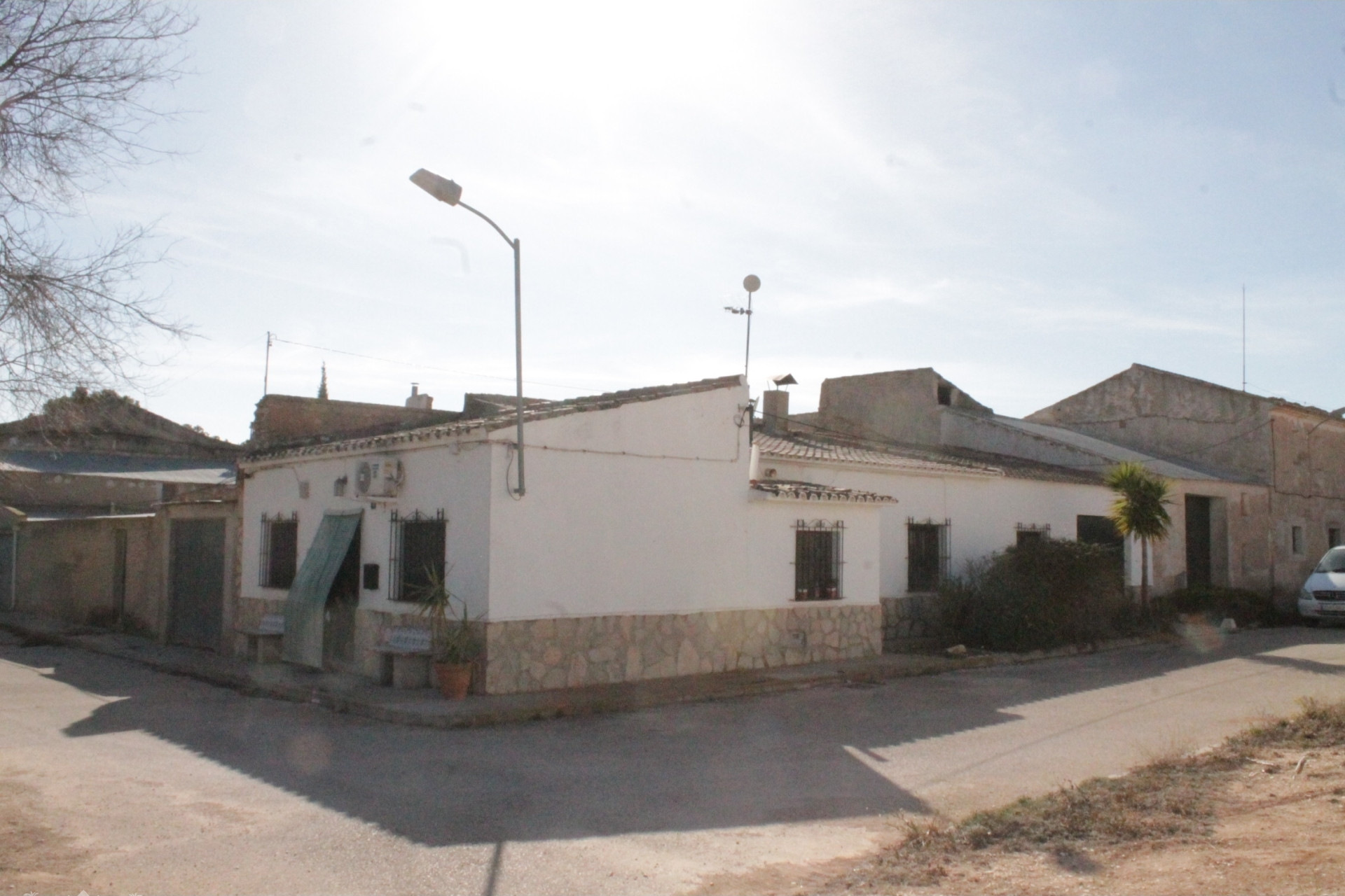 Herverkoop - Landhuis -
Lel - Lel Alicante