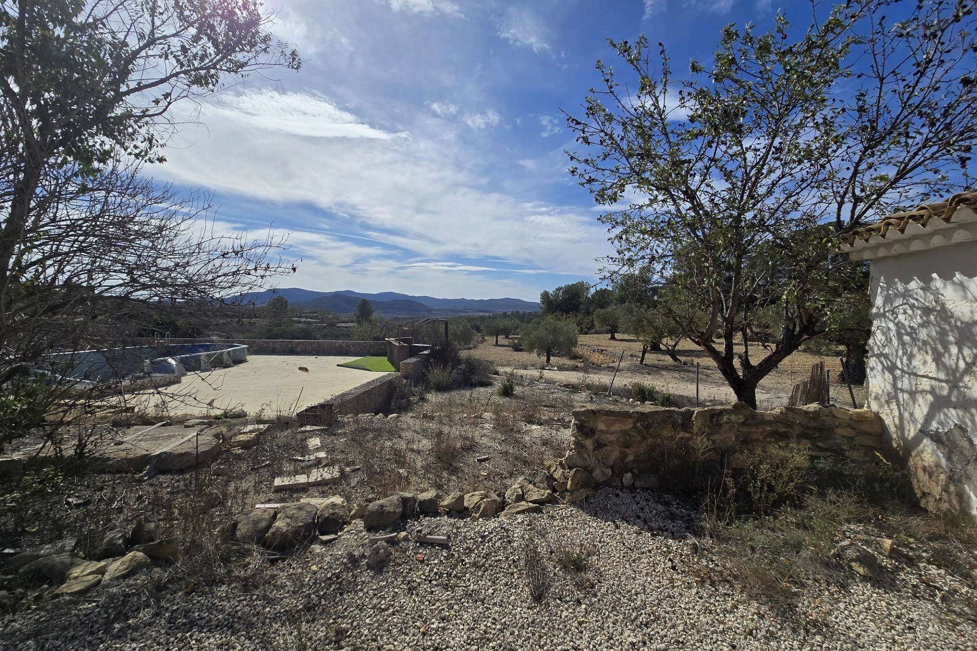 Herverkoop - Landhuis -
Monovar