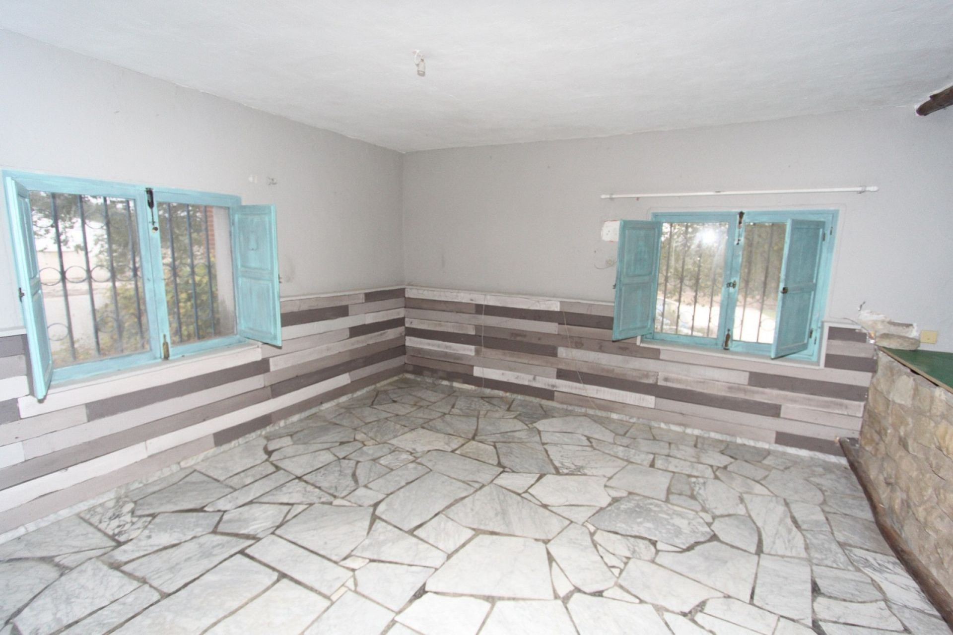 Herverkoop - Landhuis -
Monovar