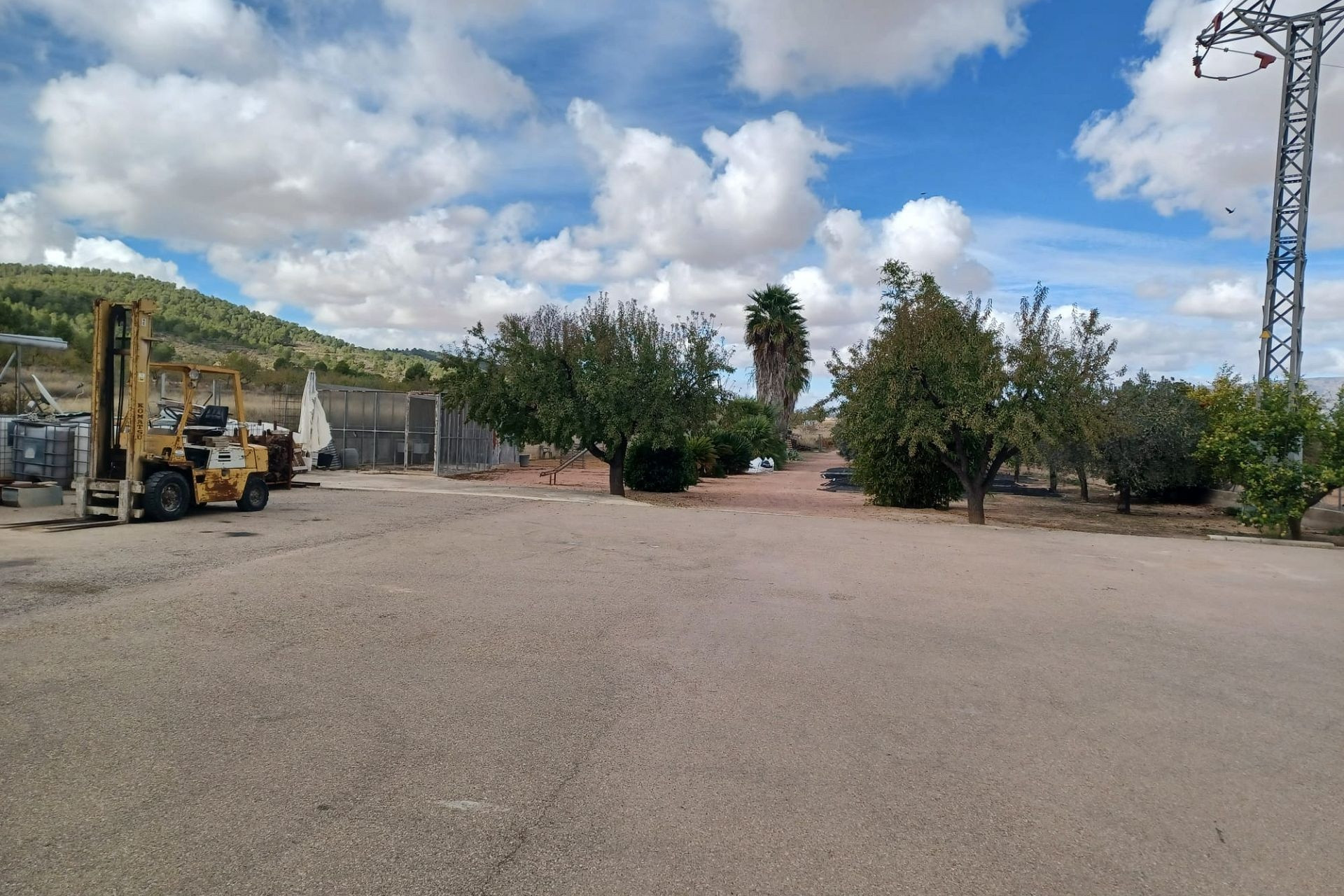 Herverkoop - Landhuis -
Monovar