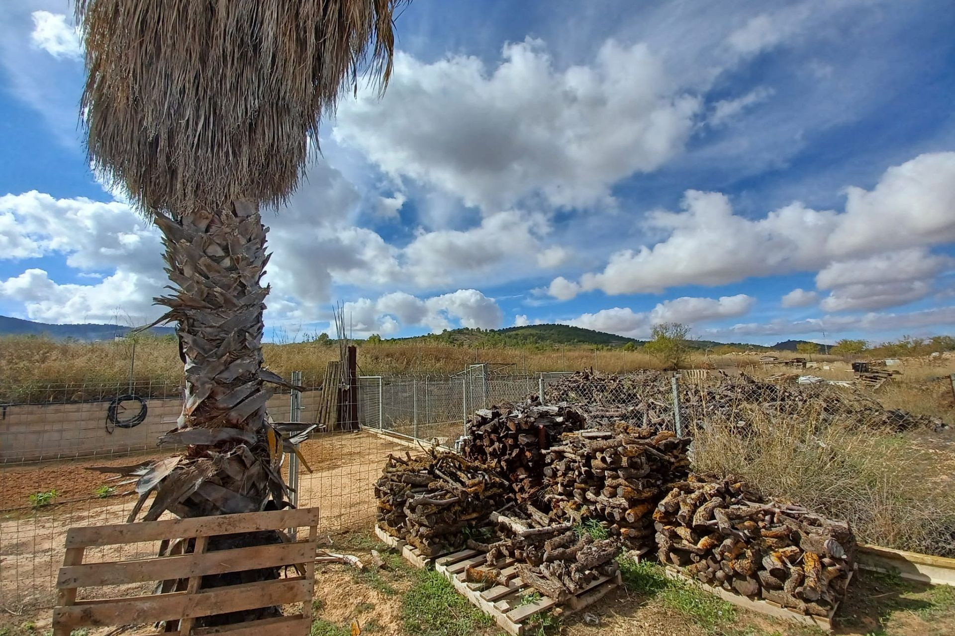 Herverkoop - Landhuis -
Monovar