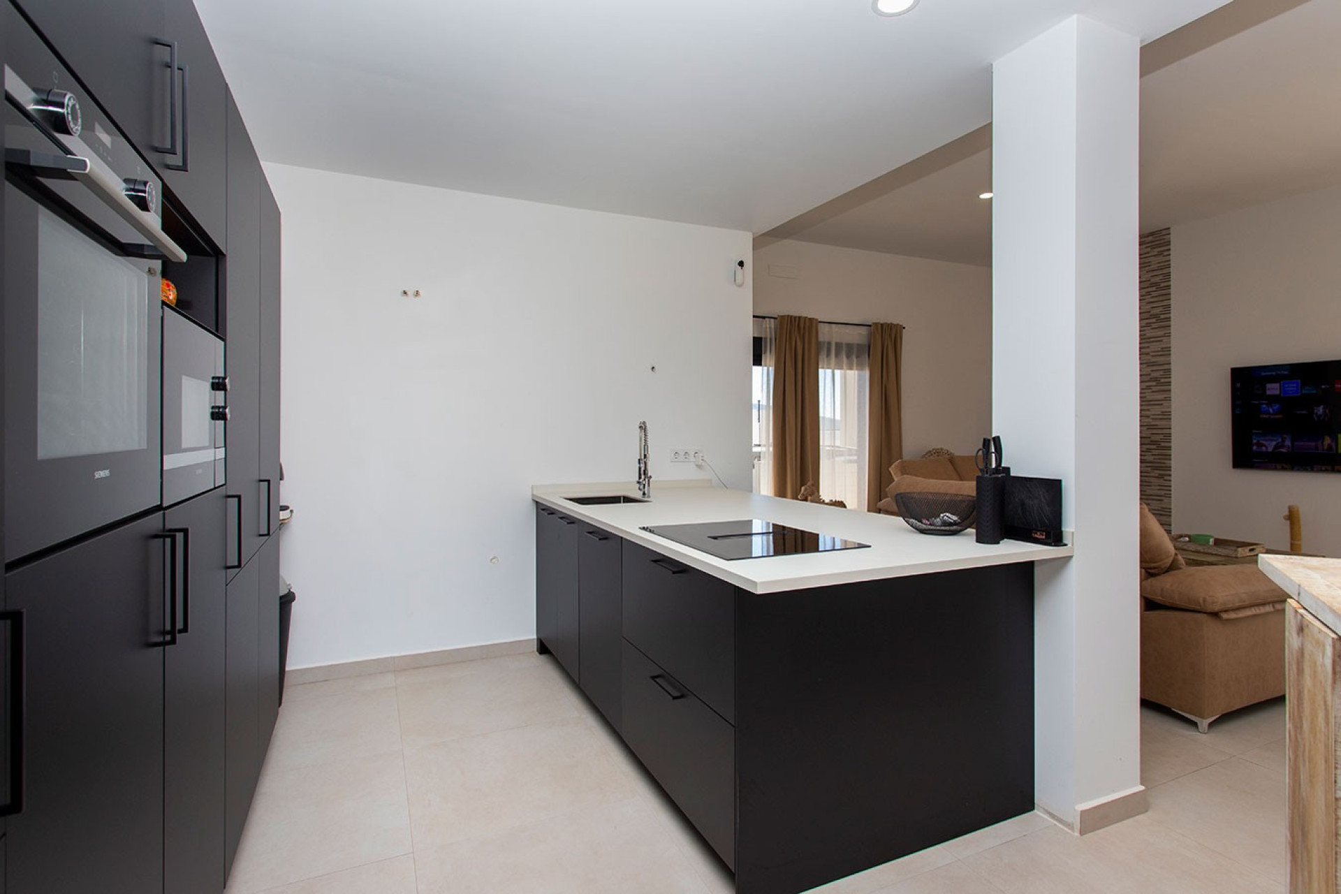 Herverkoop - Landhuis -
Pinoso - Campo