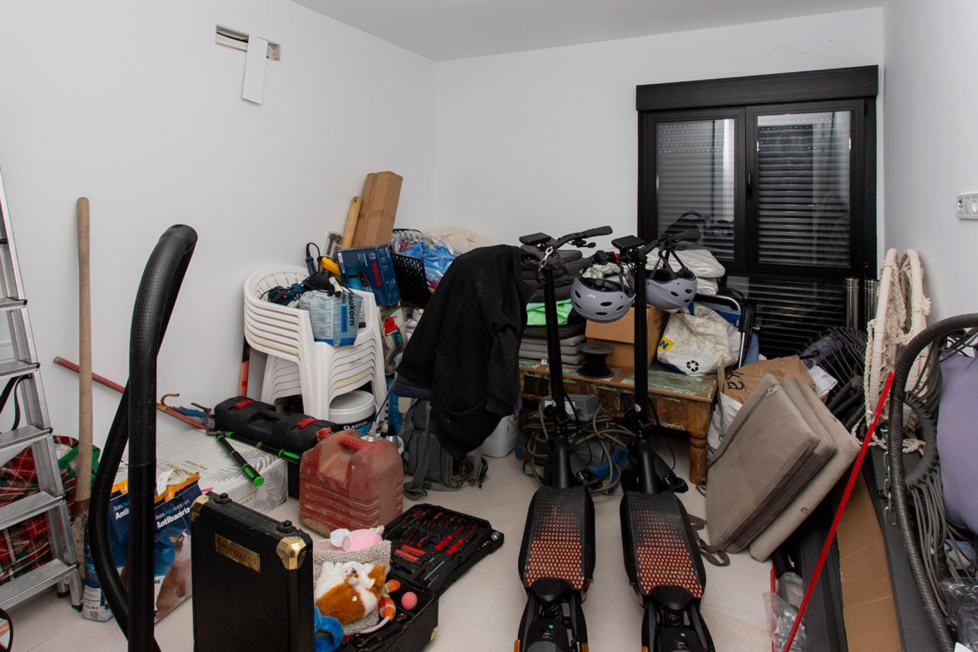 Herverkoop - Landhuis -
Pinoso - Campo