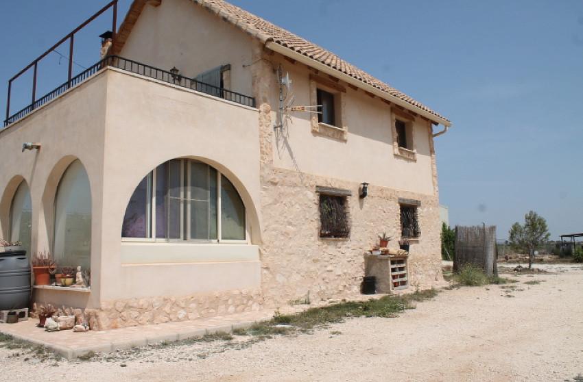 Herverkoop - Landhuis -
Pinoso