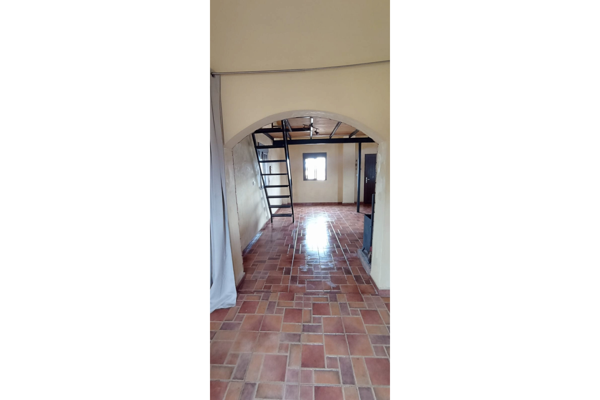 Herverkoop - Landhuis -
Pinoso