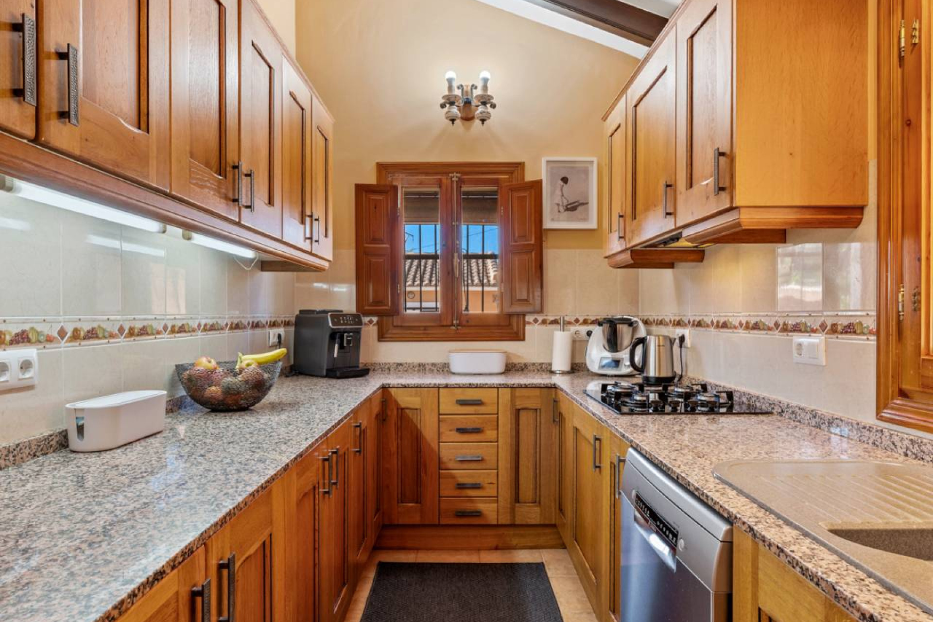 Herverkoop - Landhuis -
Rafal