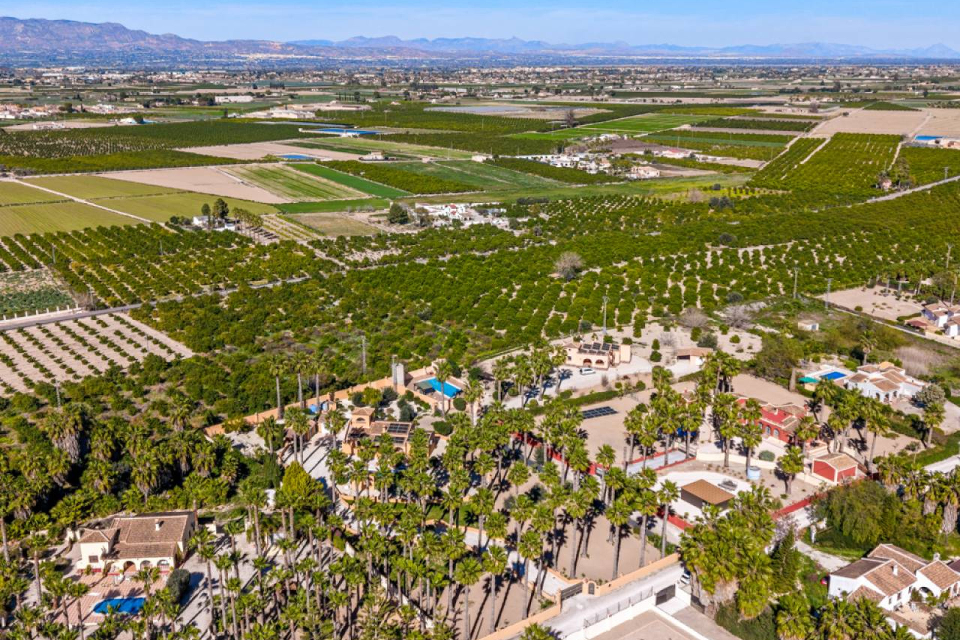 Herverkoop - Landhuis -
Rafal