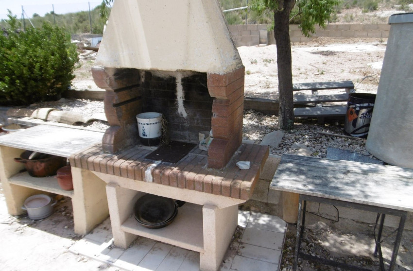 Herverkoop - Landhuis -
Yecla