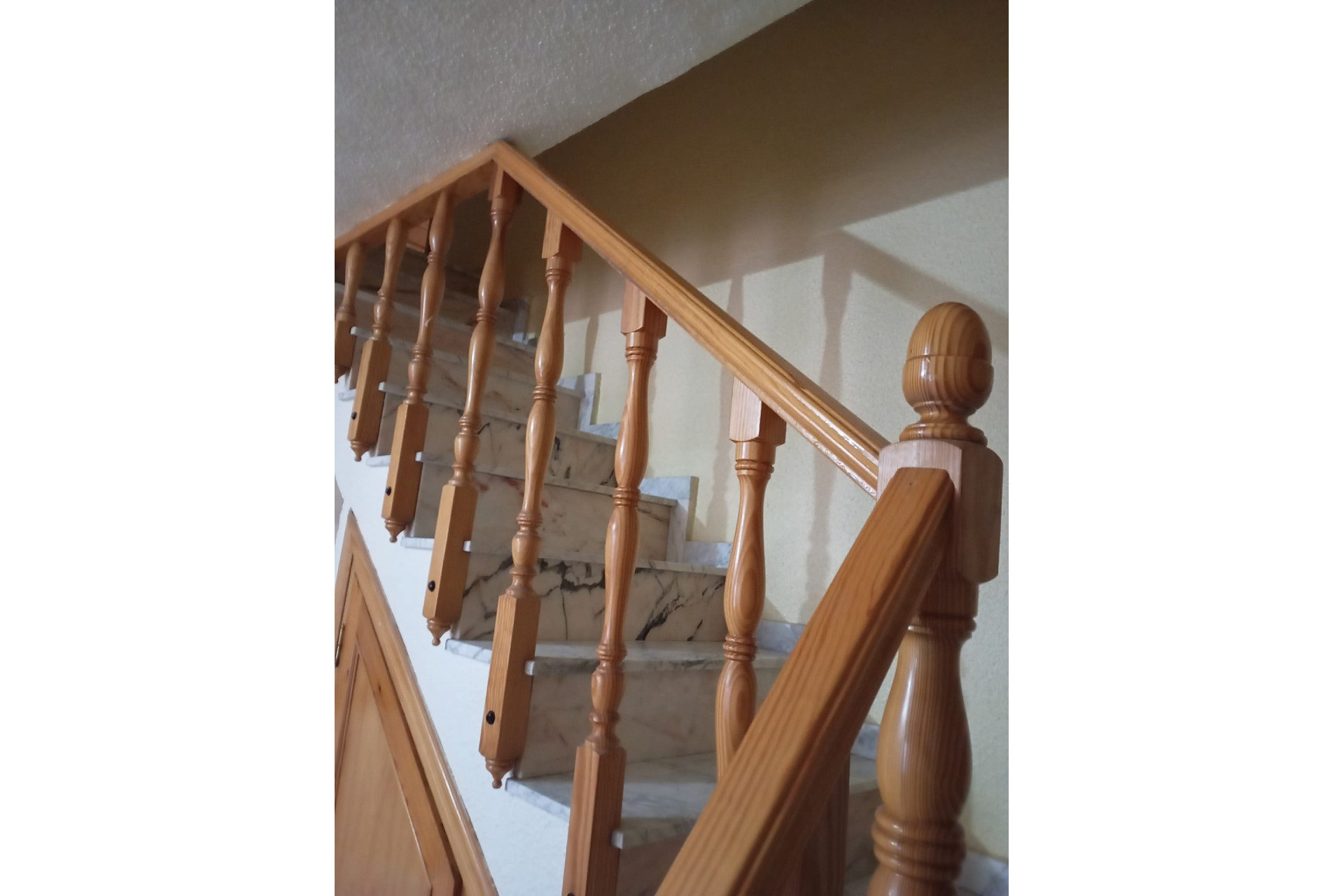 Herverkoop - Landhuis -
Yecla