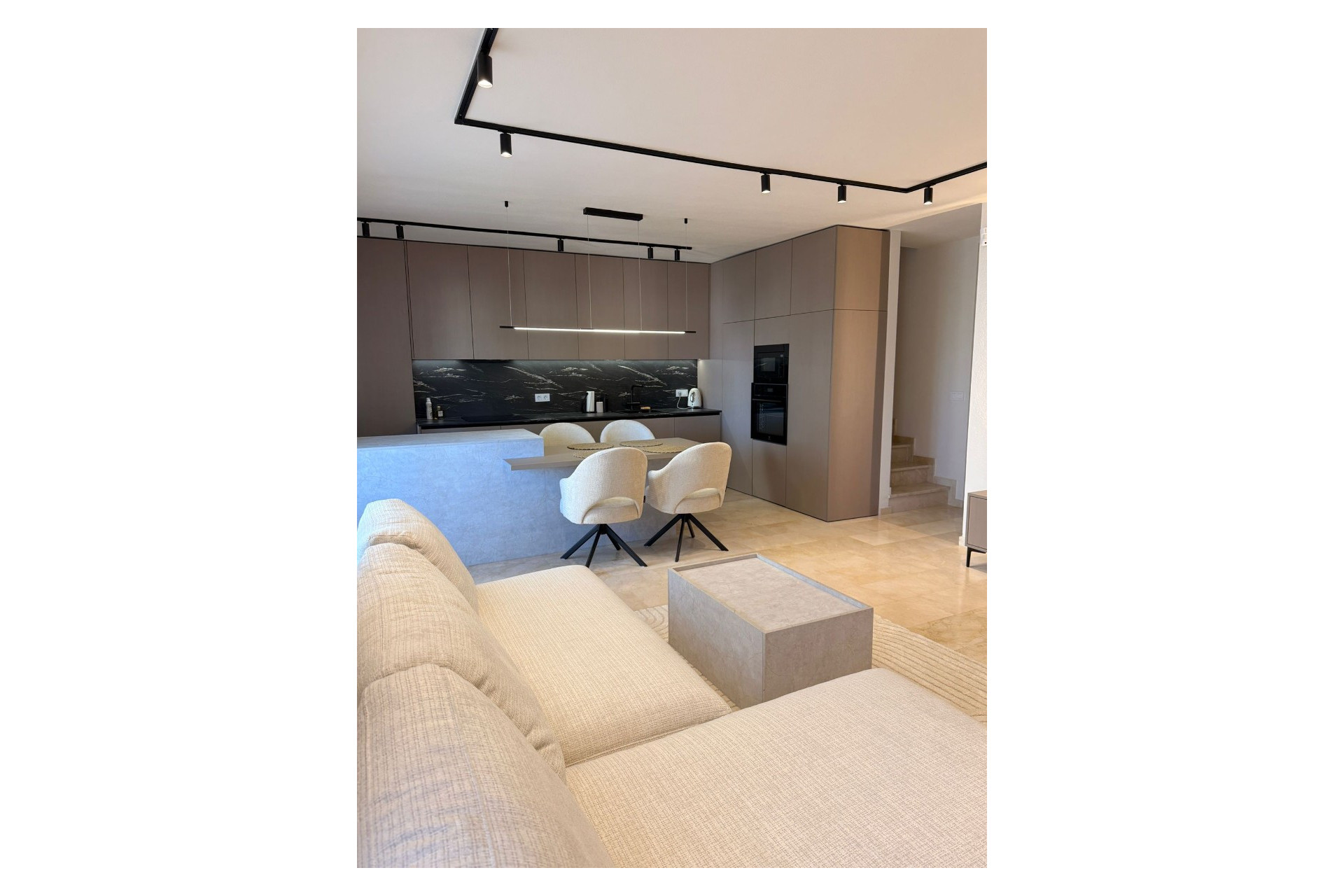Herverkoop - Penthouse -
Las Ramblas Golf - Inland