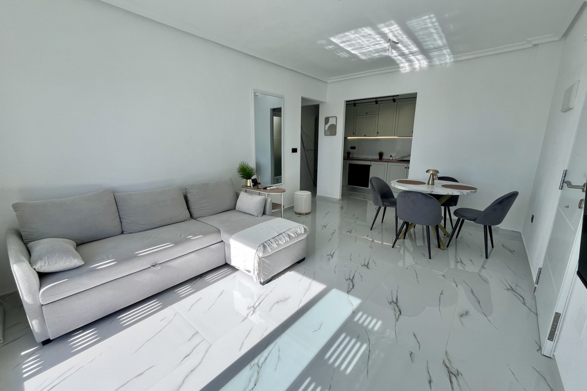 Herverkoop - Penthouse -
Playa Flamenca