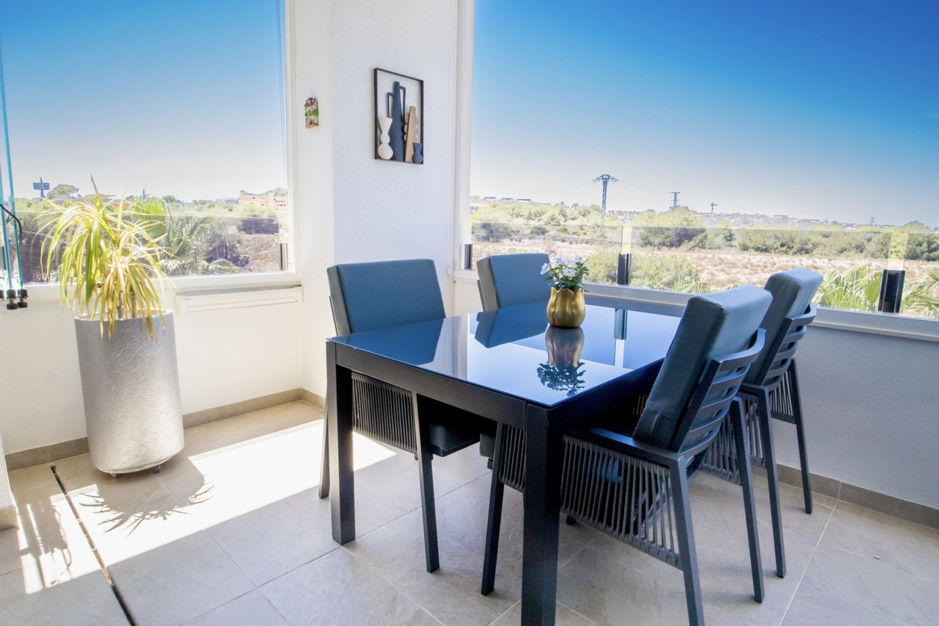 Herverkoop - Penthouse -
Torrevieja - AMANECER