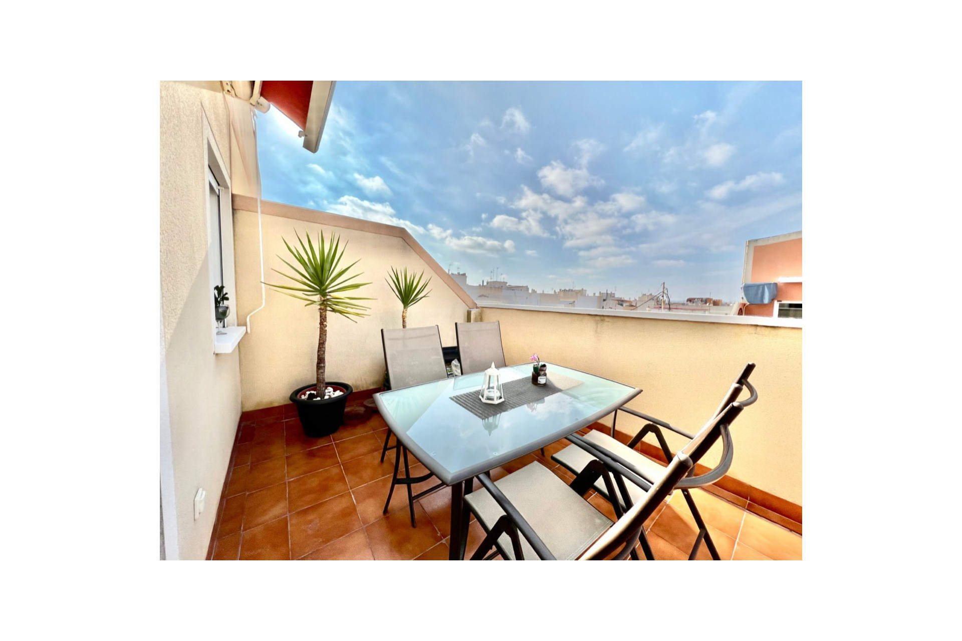 Herverkoop - Penthouse -
Torrevieja - Centro