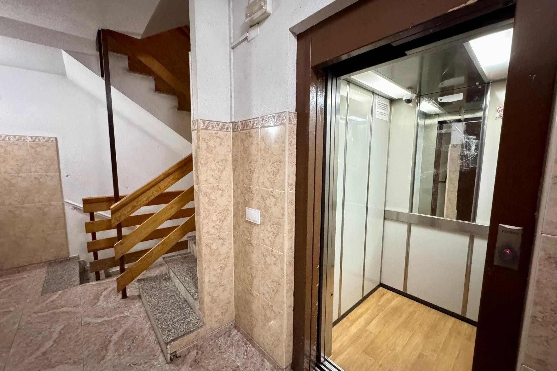 Herverkoop - Penthouse -
Torrevieja - Costa Blanca