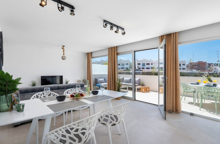 Herverkoop - Penthouse -
Torrevieja - Costa Blanca