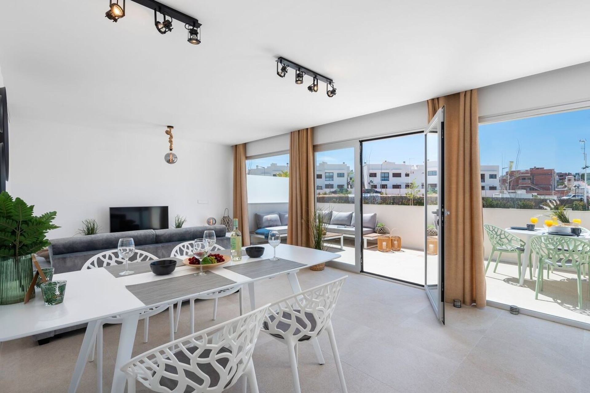 Herverkoop - Penthouse -
Torrevieja - Costa Blanca