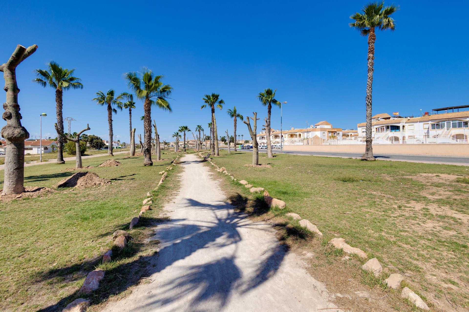 Herverkoop - Penthouse -
Torrevieja - El Limonar