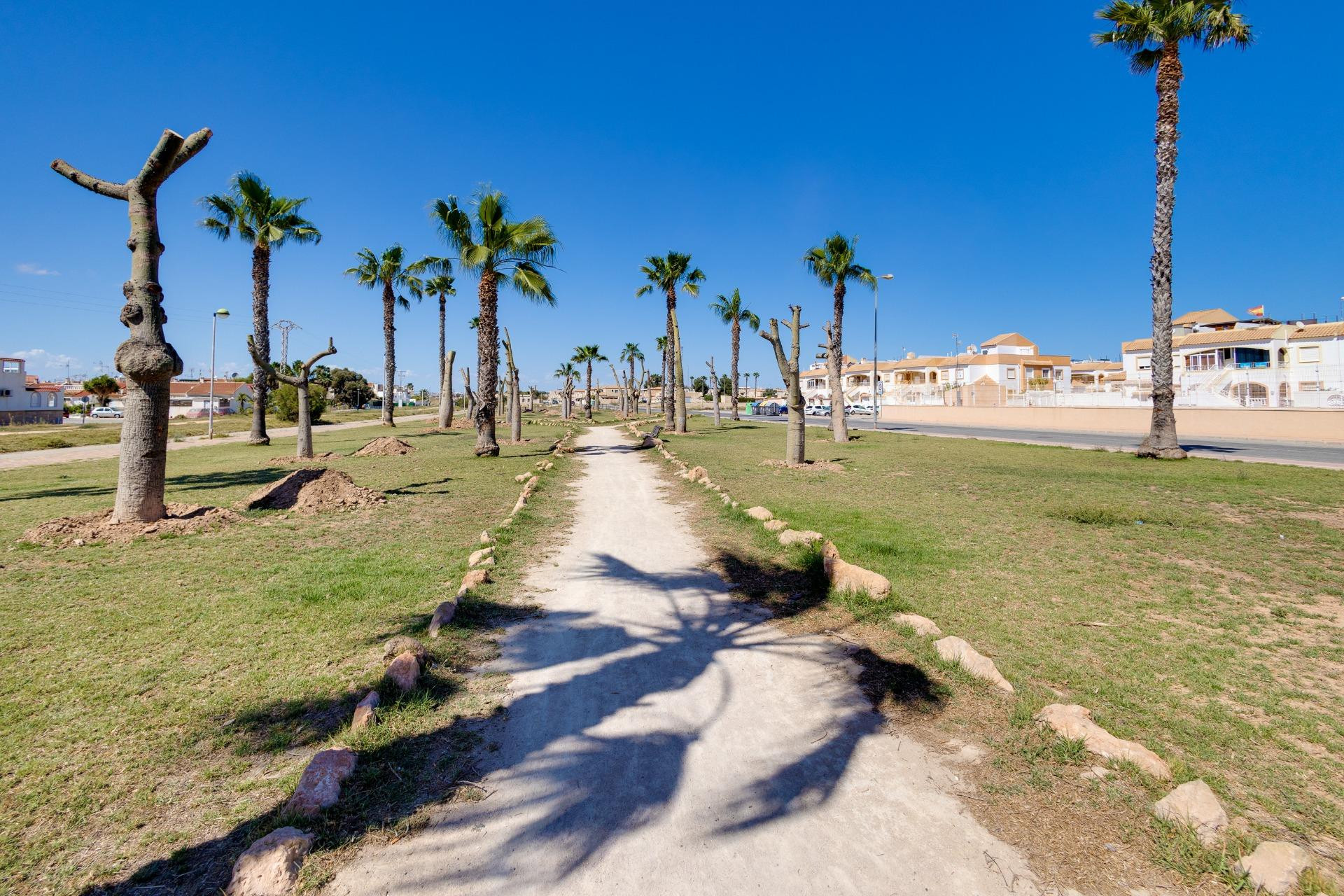 Herverkoop - Penthouse -
Torrevieja - El Limonar