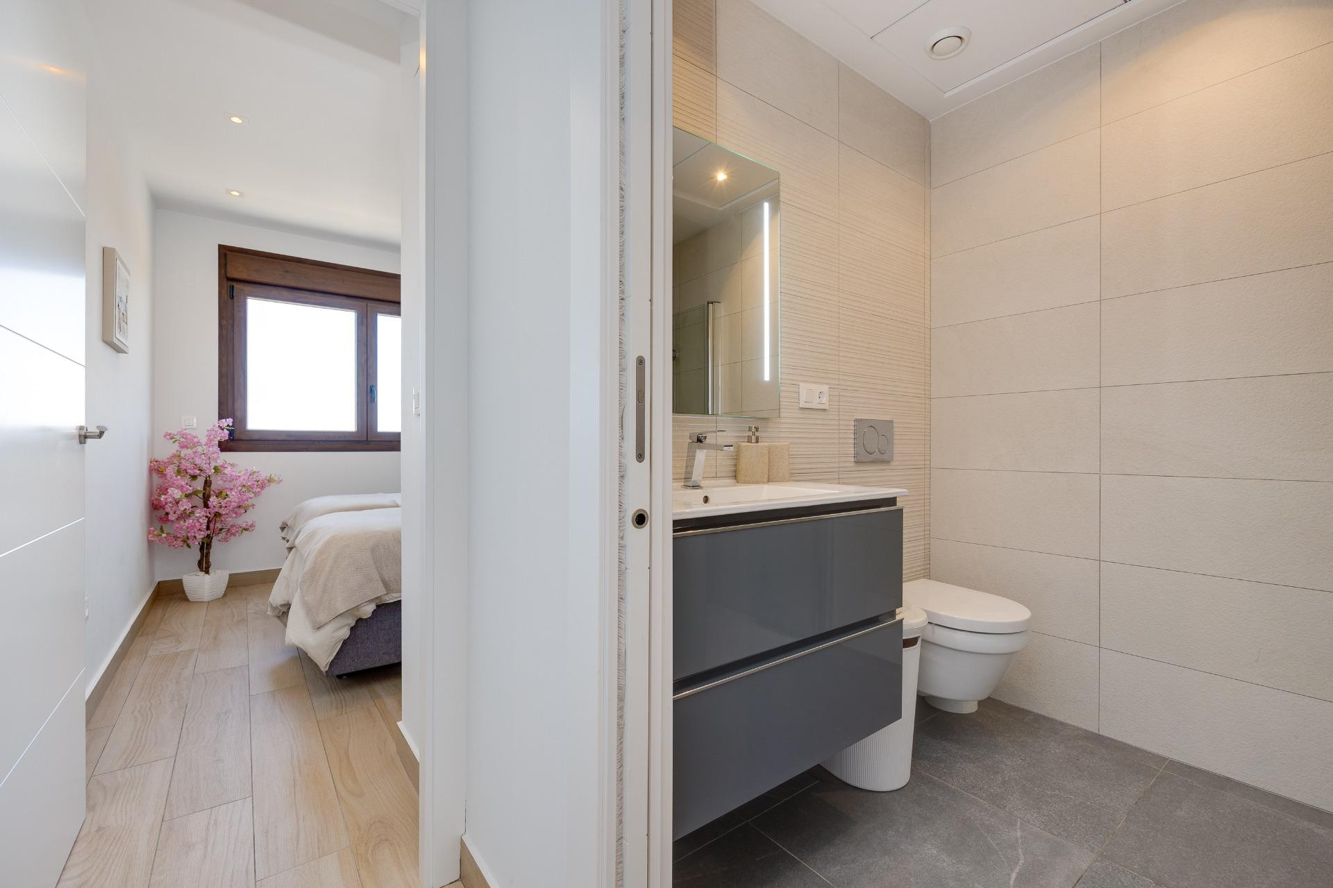 Herverkoop - Penthouse -
Torrevieja - Los Balcones