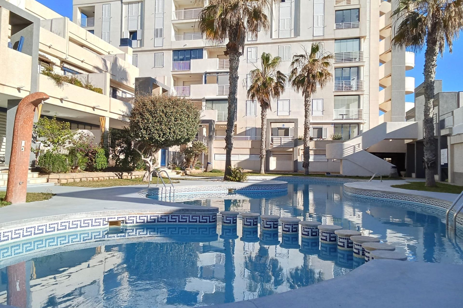 Herverkoop - Penthouse -
Torrevieja - Playa De La Mata