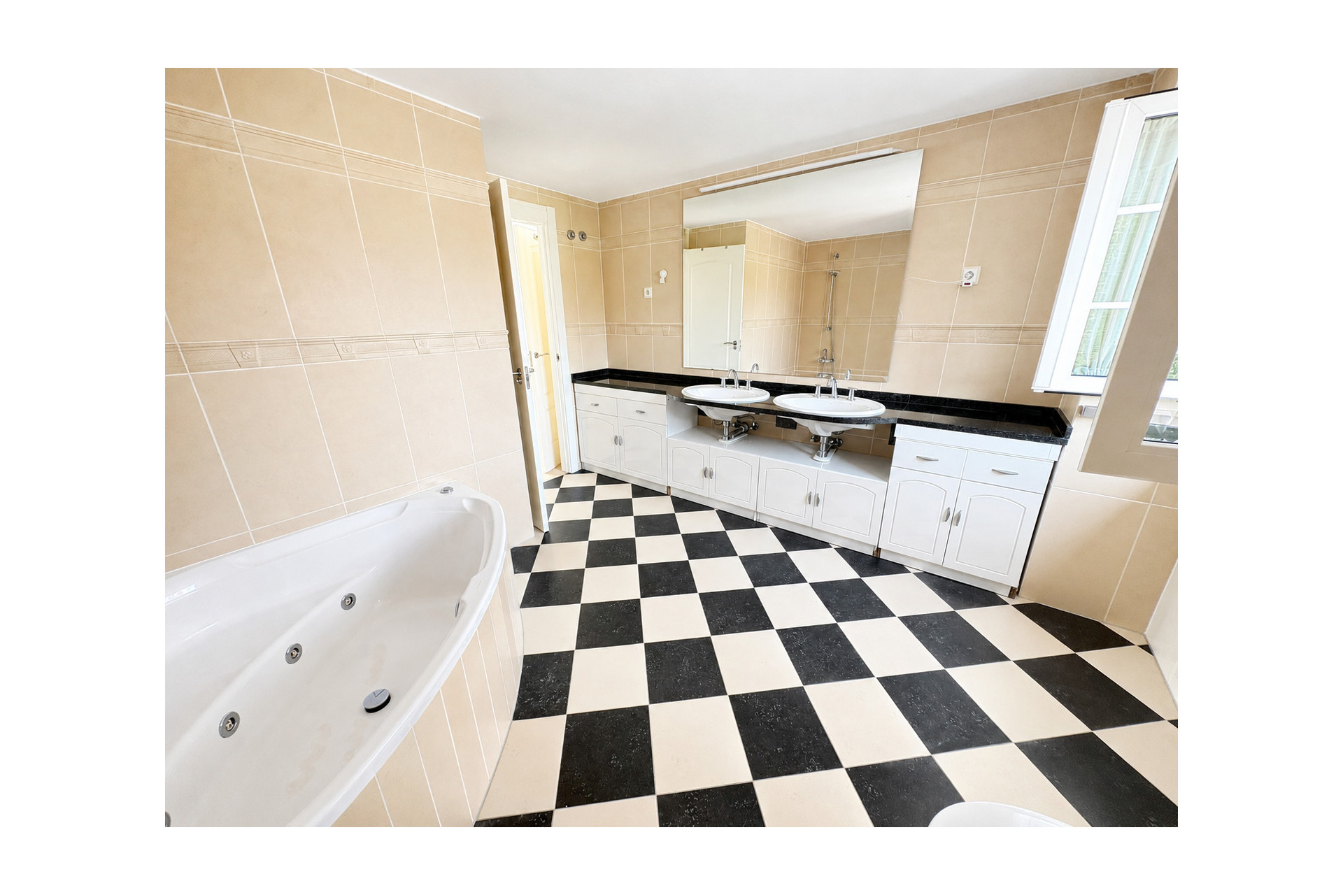 Herverkoop - Plat -
Altaona Golf and Country Village - Altaona Golf - Country Village