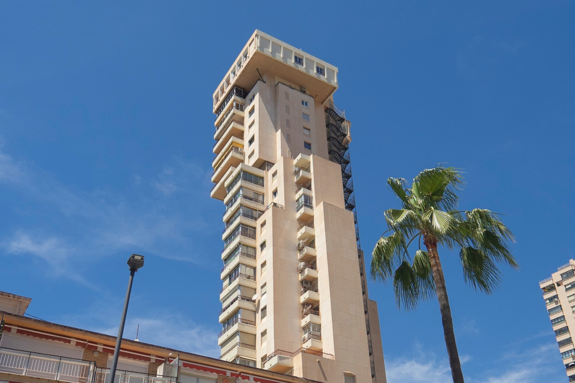 Herverkoop - Plat -
Benidorm - Coblanca